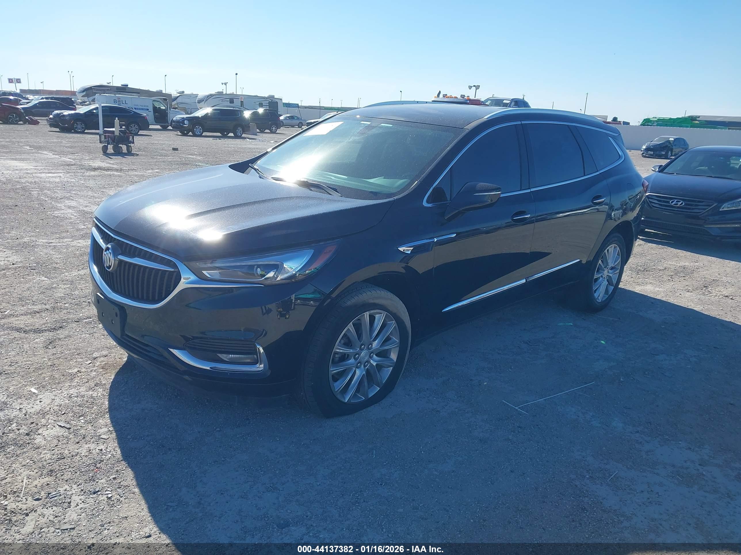 BUICK ENCLAVE image 2