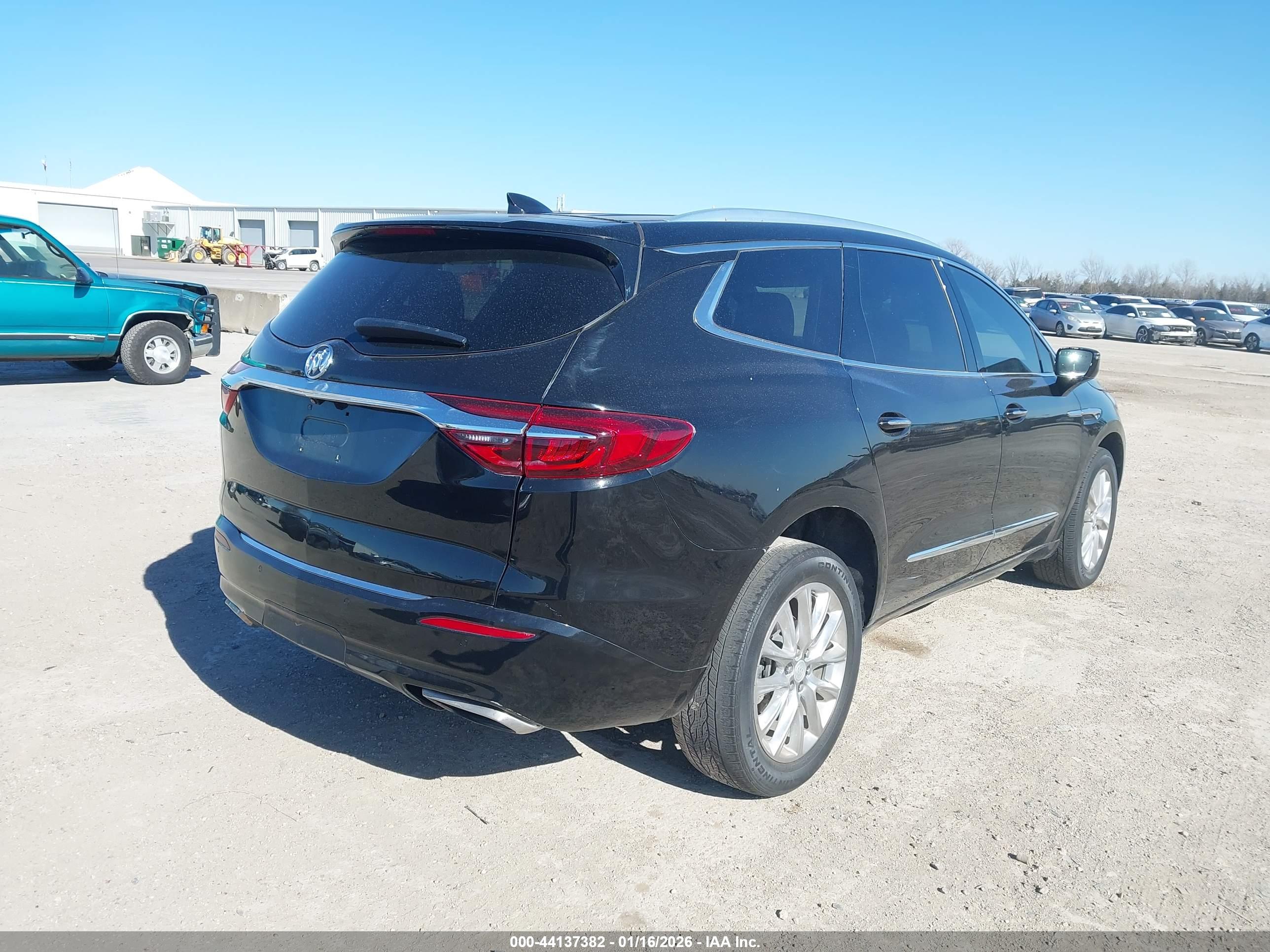 BUICK ENCLAVE image 4