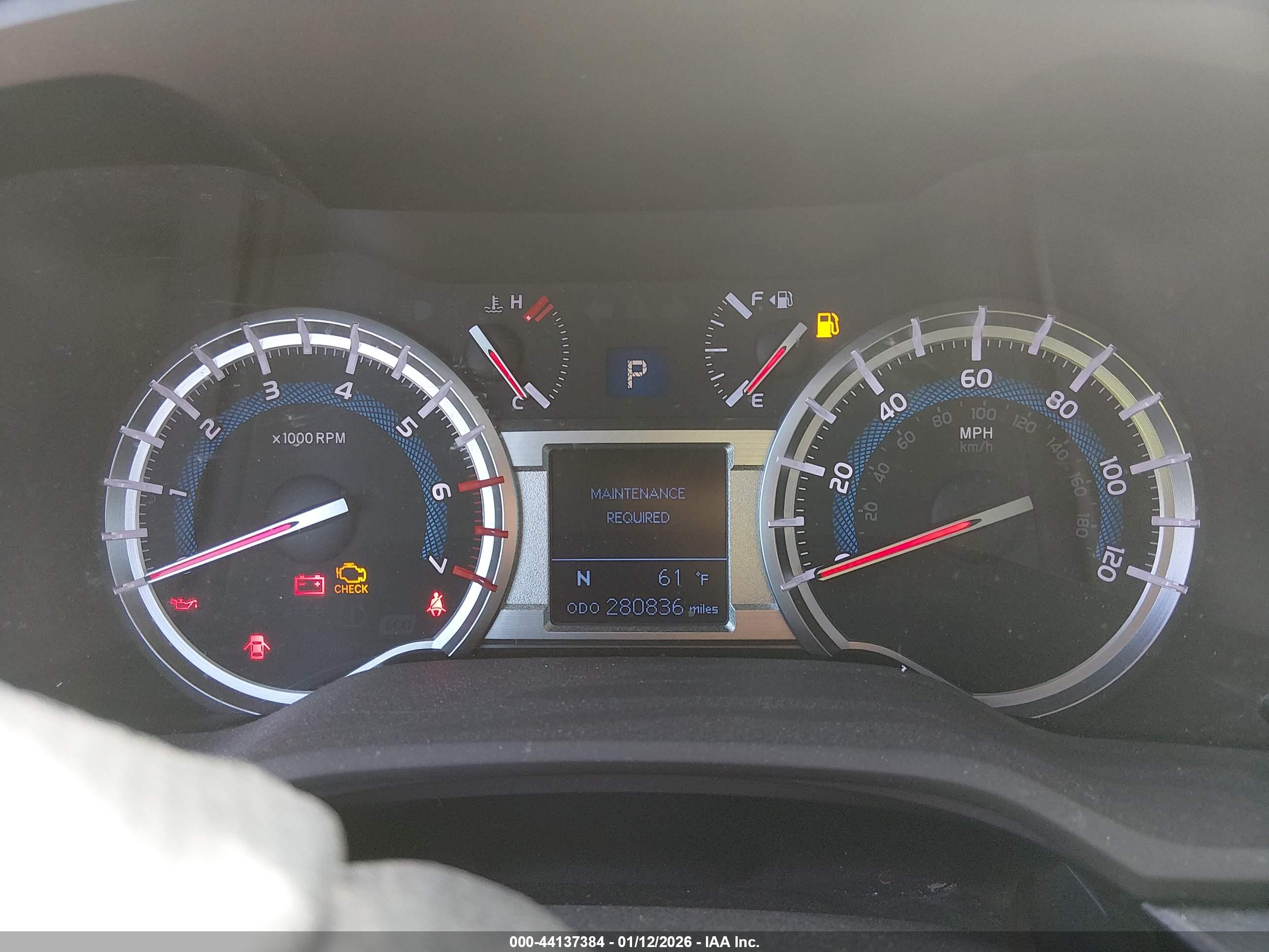 TOYOTA 4RUNNER image 7