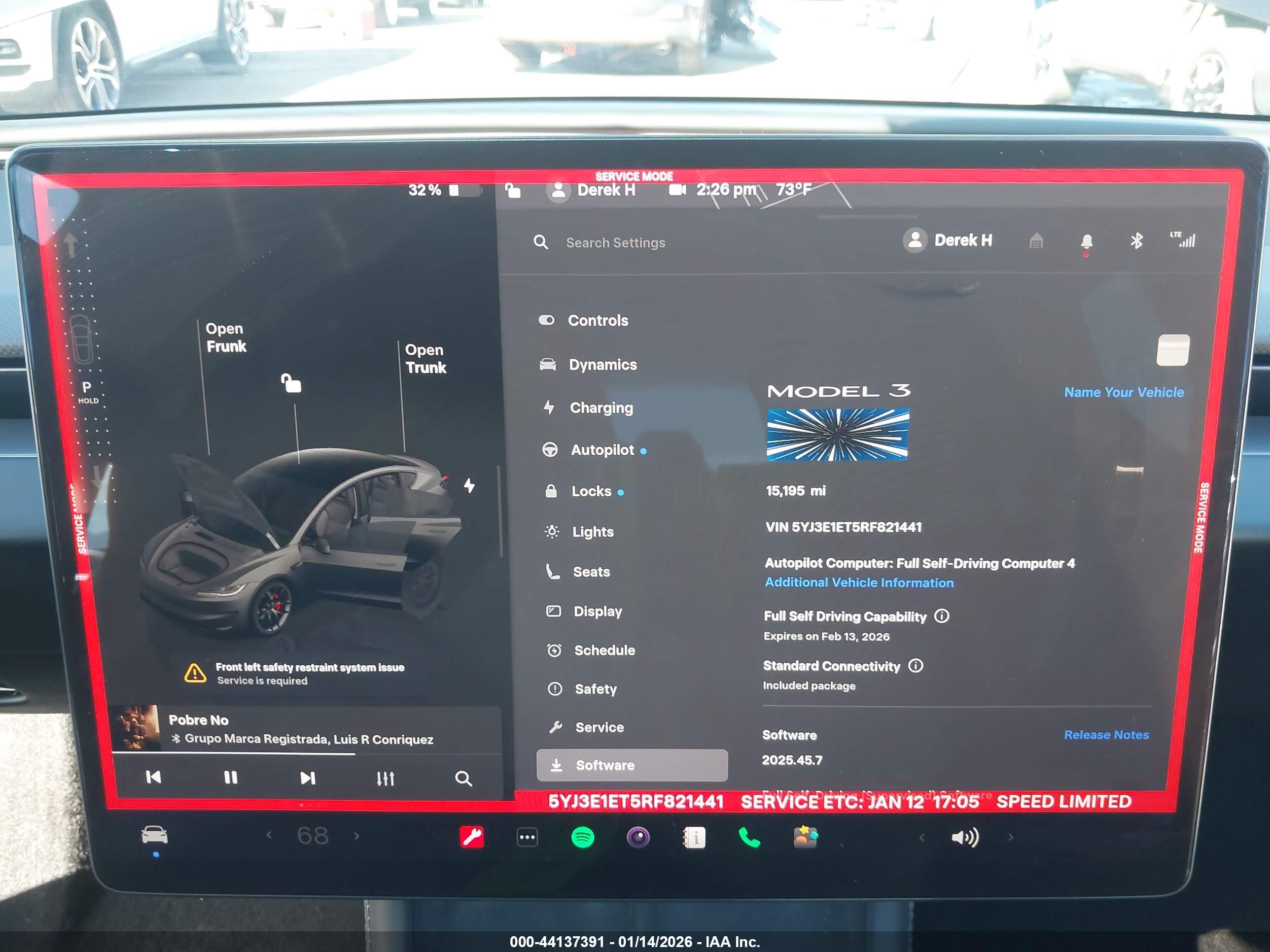 TESLA MODEL image 7