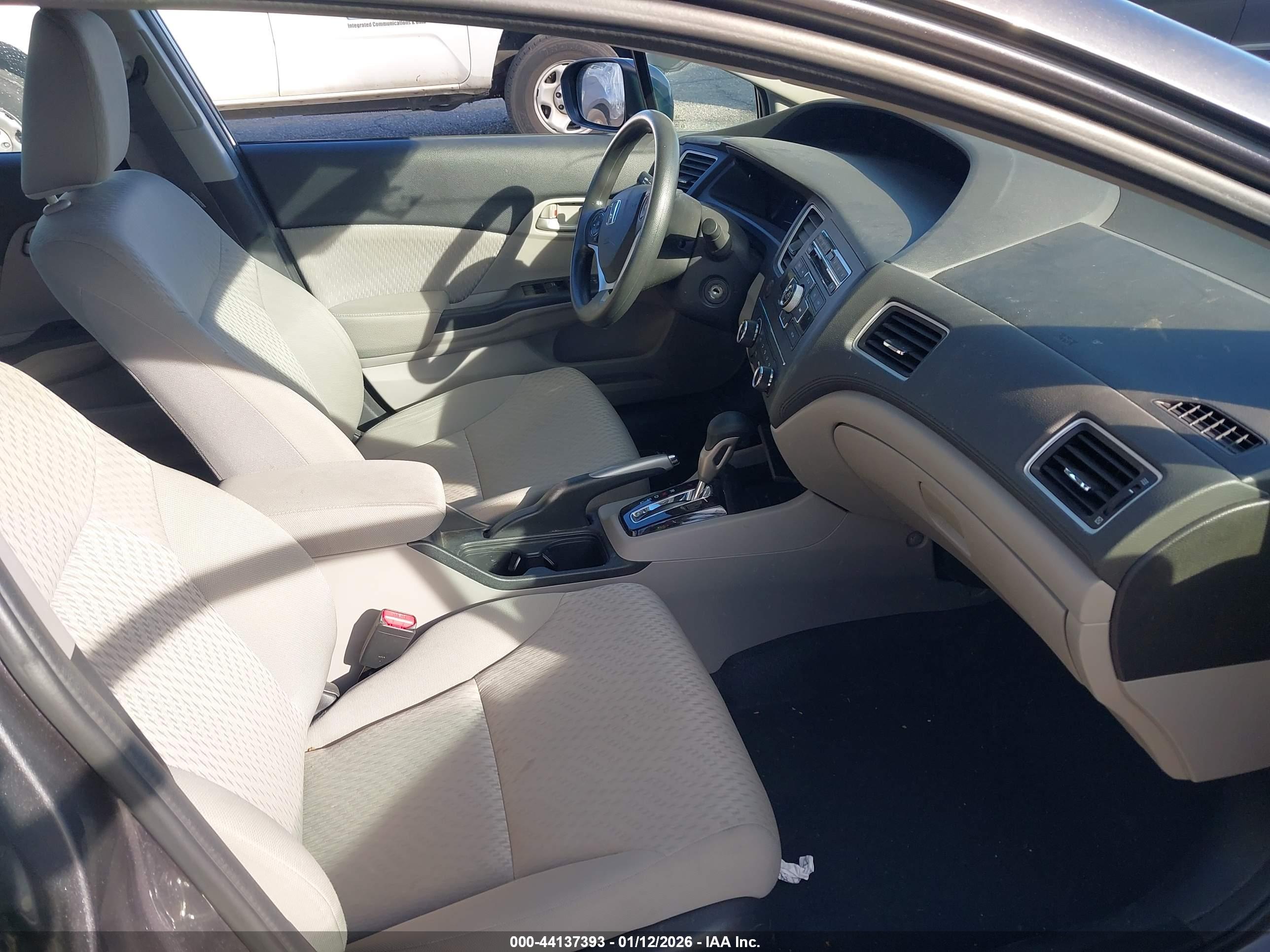 HONDA CIVIC image 5
