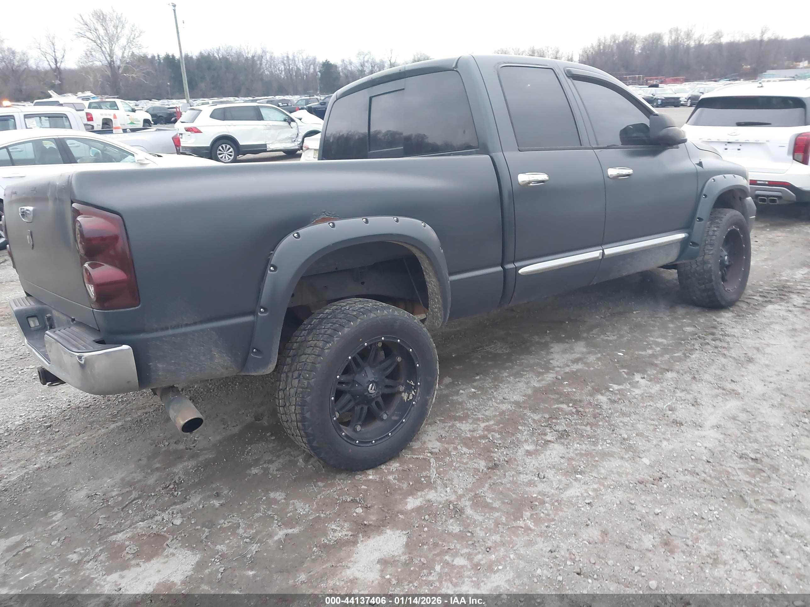 DODGE RAM image 4