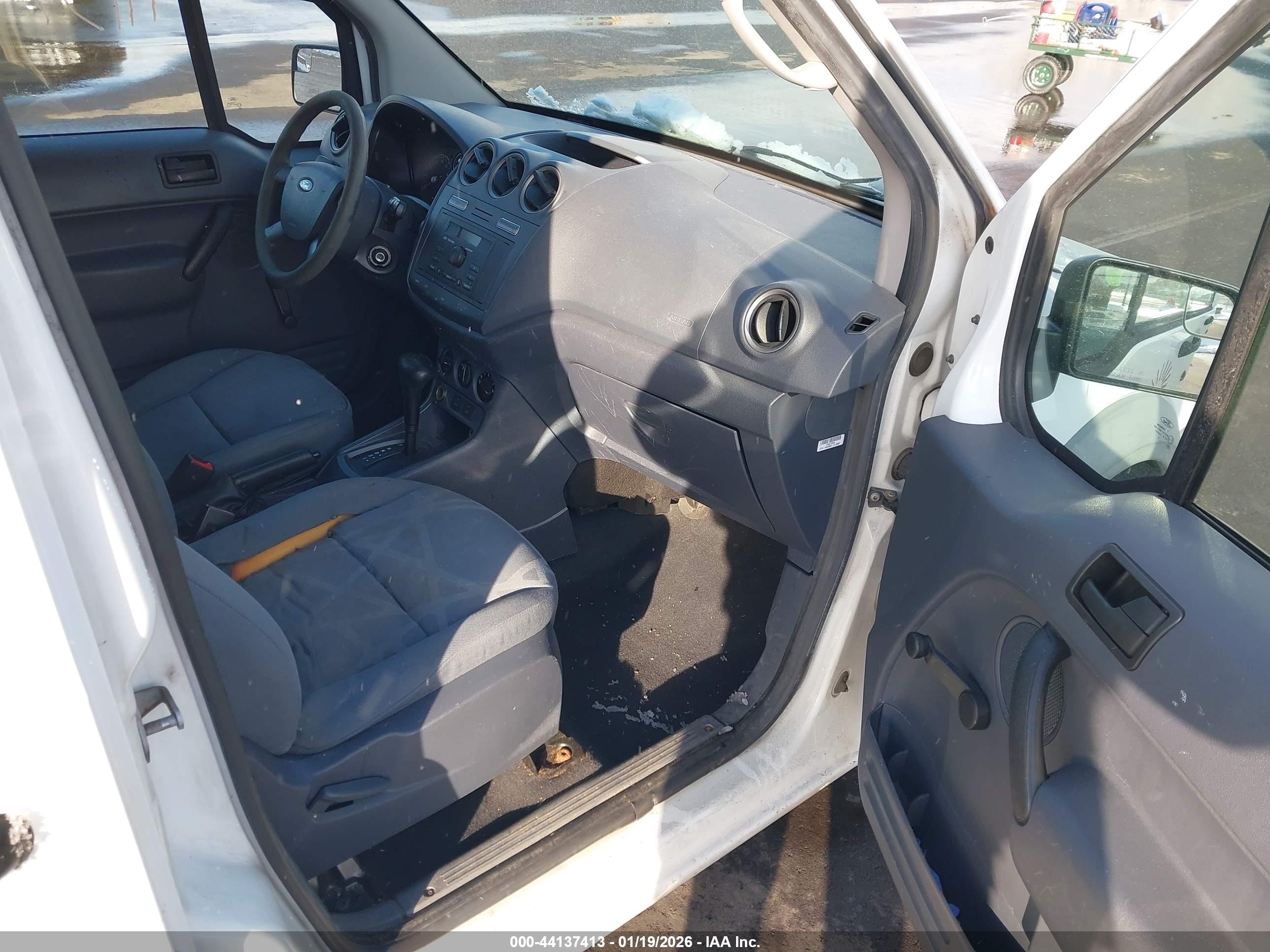 FORD TRANSIT image 5