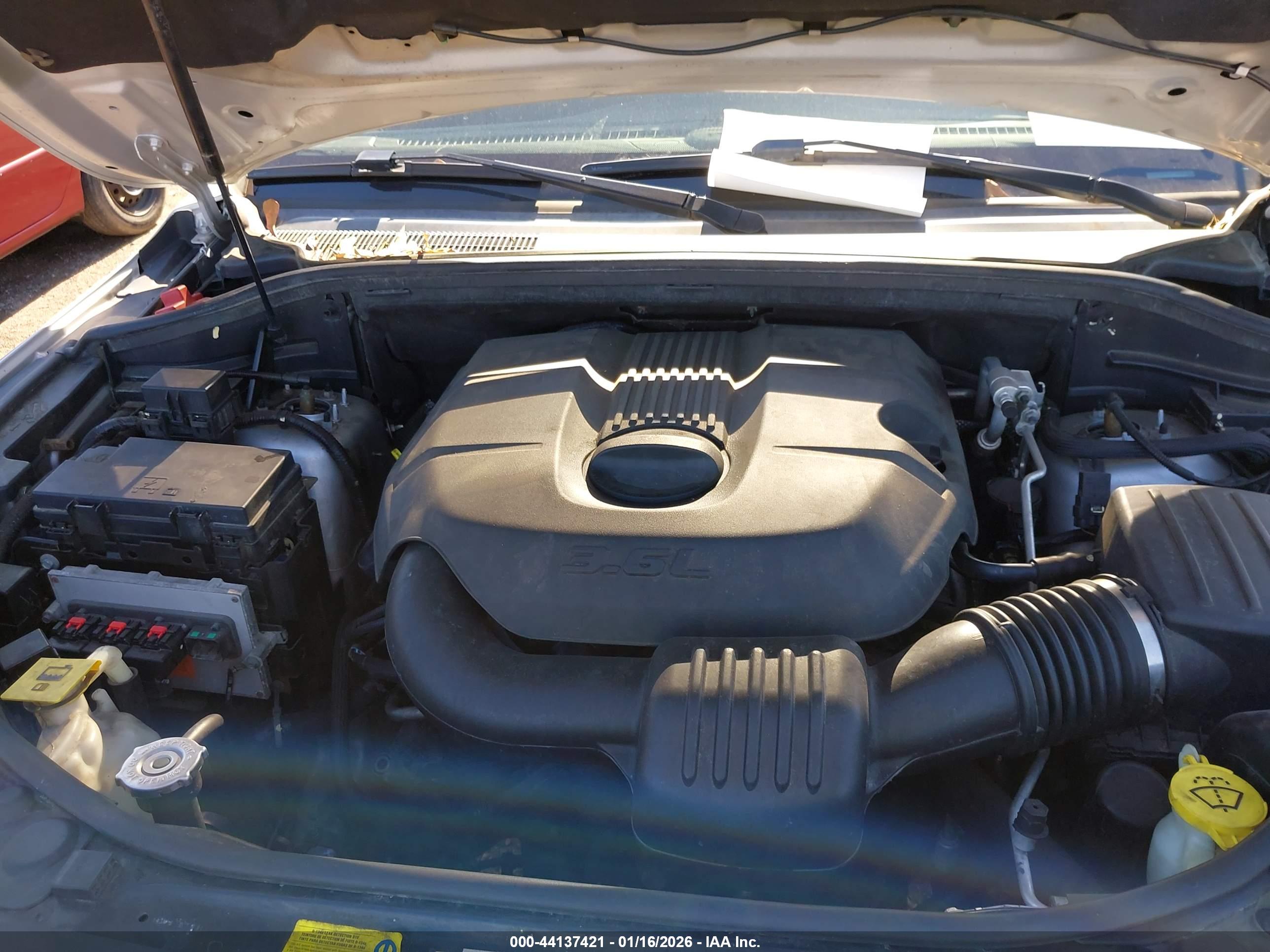JEEP GRAND image 10