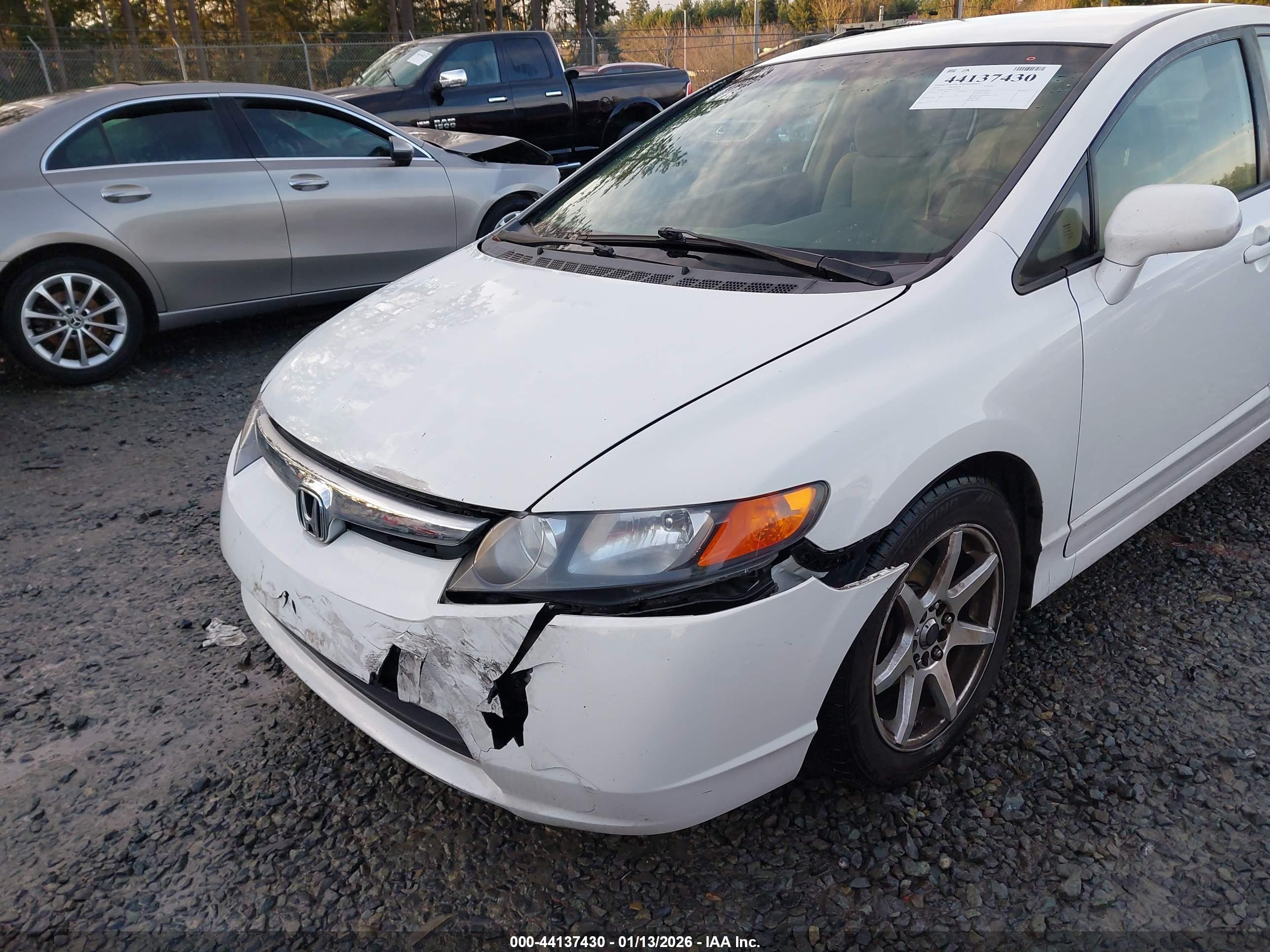 HONDA CIVIC image 6