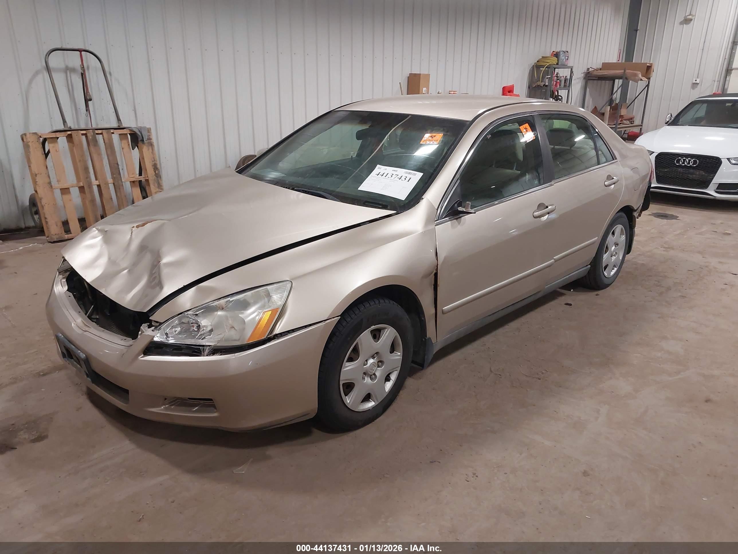 HONDA ACCORD image 2