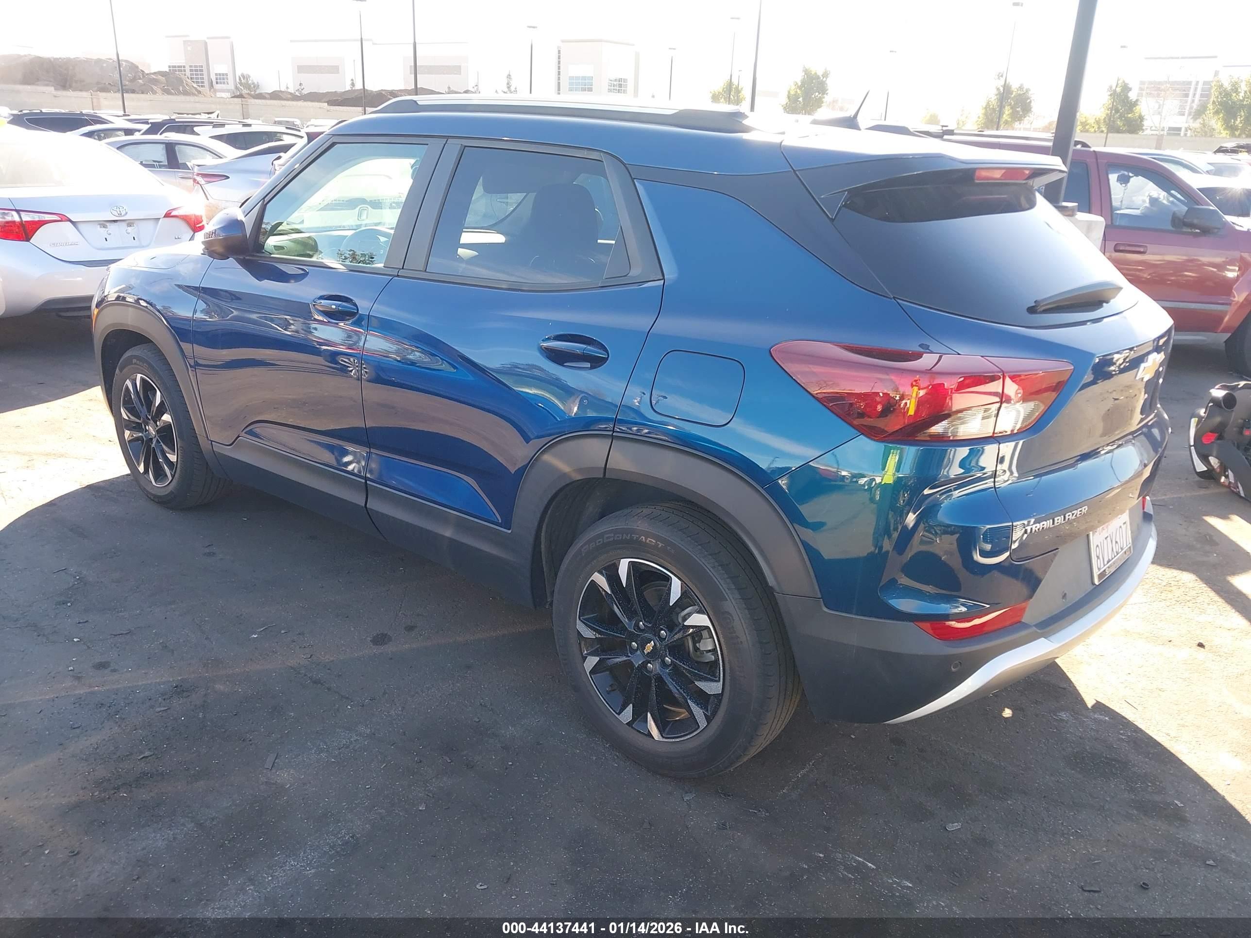 CHEVROLET TRAILBLAZER image 3