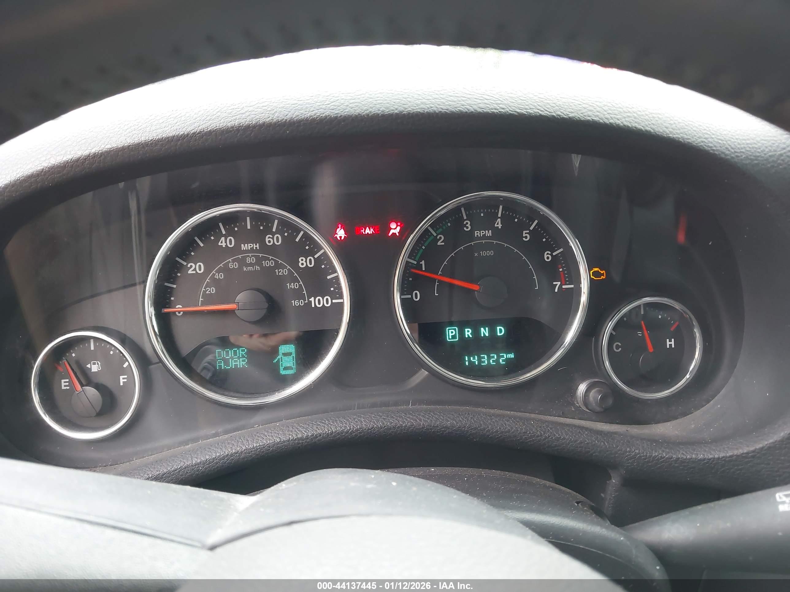 JEEP WRANGLER image 7
