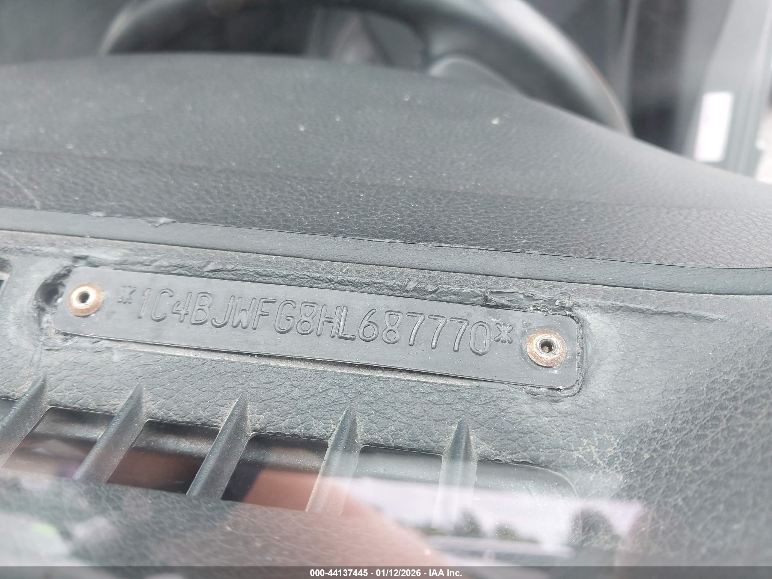 JEEP WRANGLER image 9