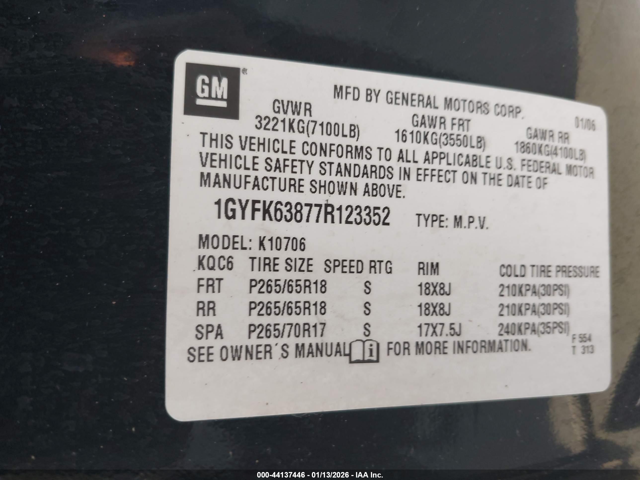 CADILLAC ESCALADE image 9