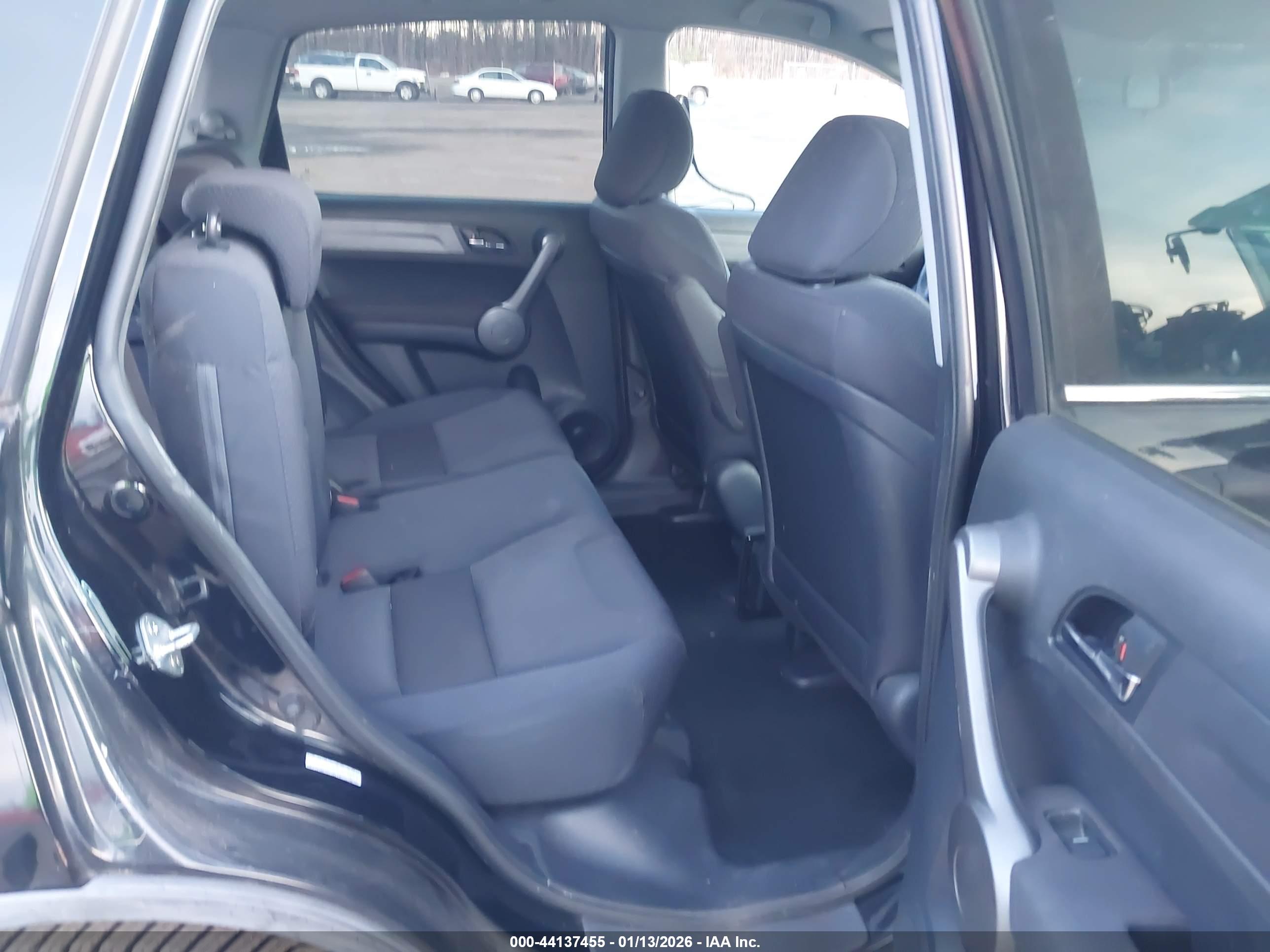 HONDA CR-V image 8