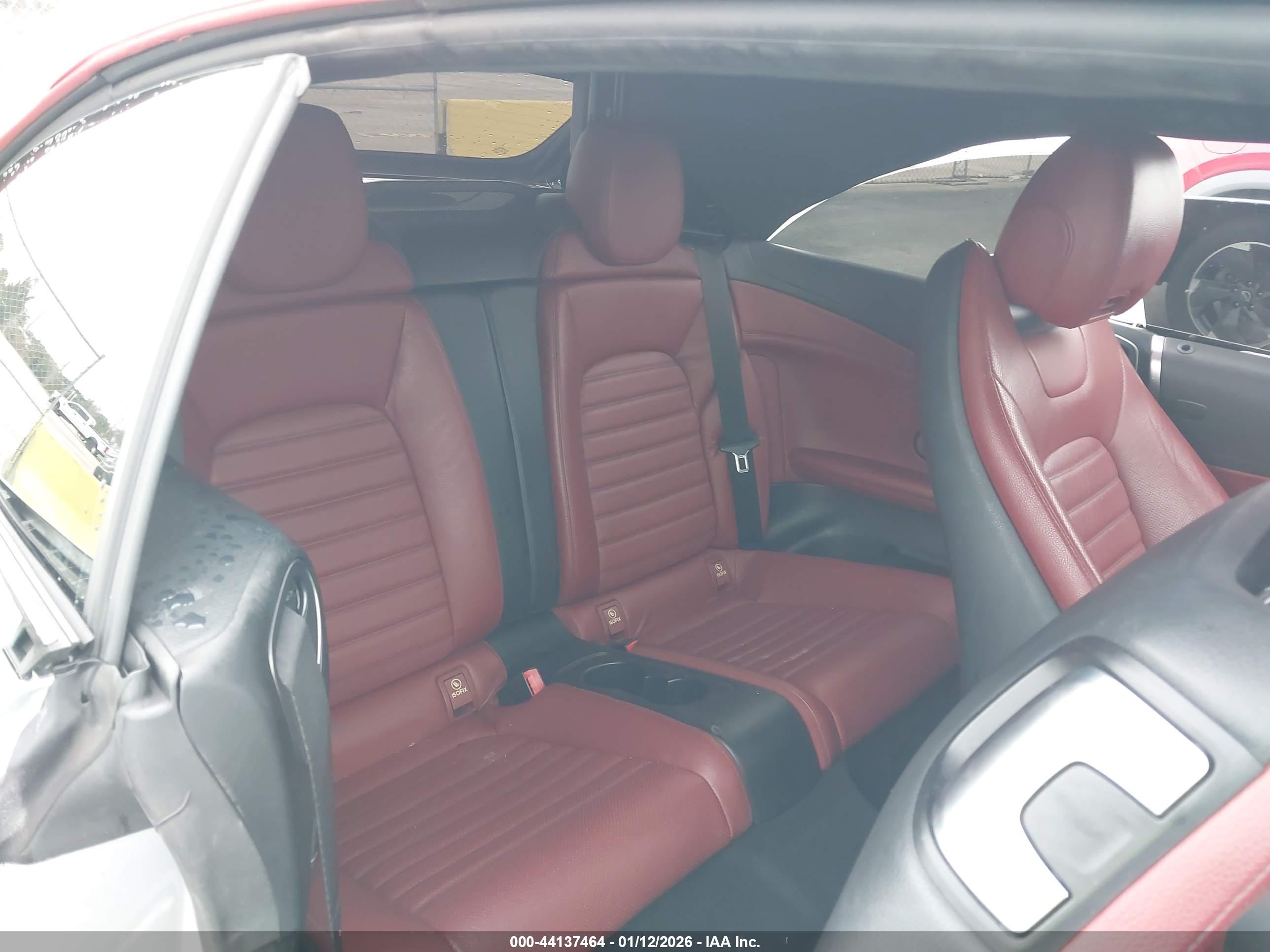 MERCEDES-BENZ C image 8