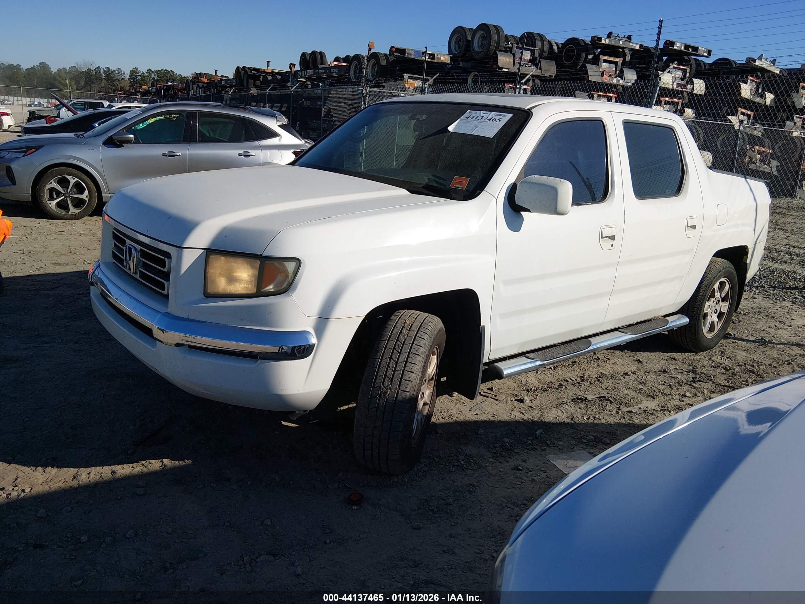 HONDA RIDGELINE image 2