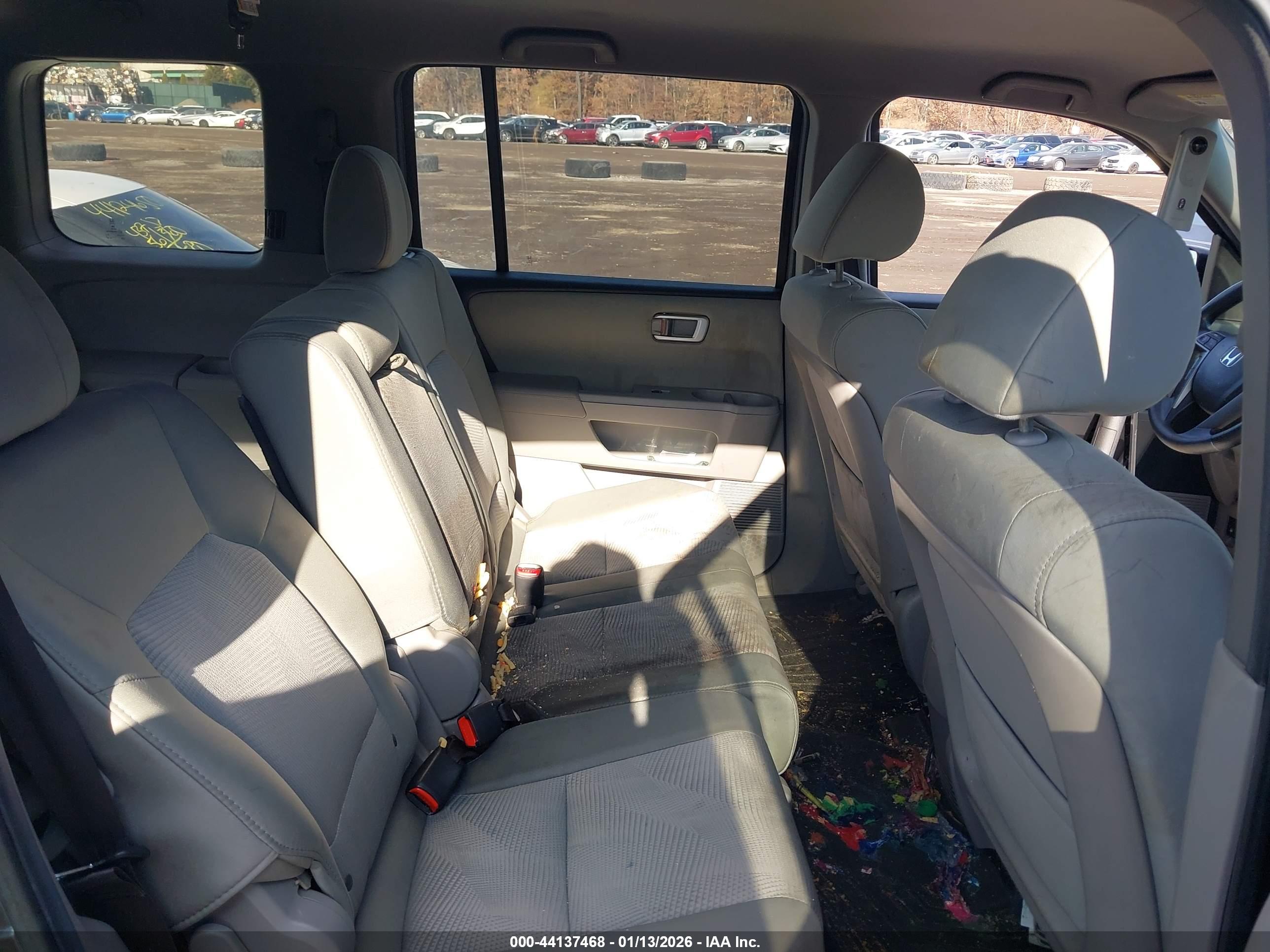 HONDA PILOT image 8