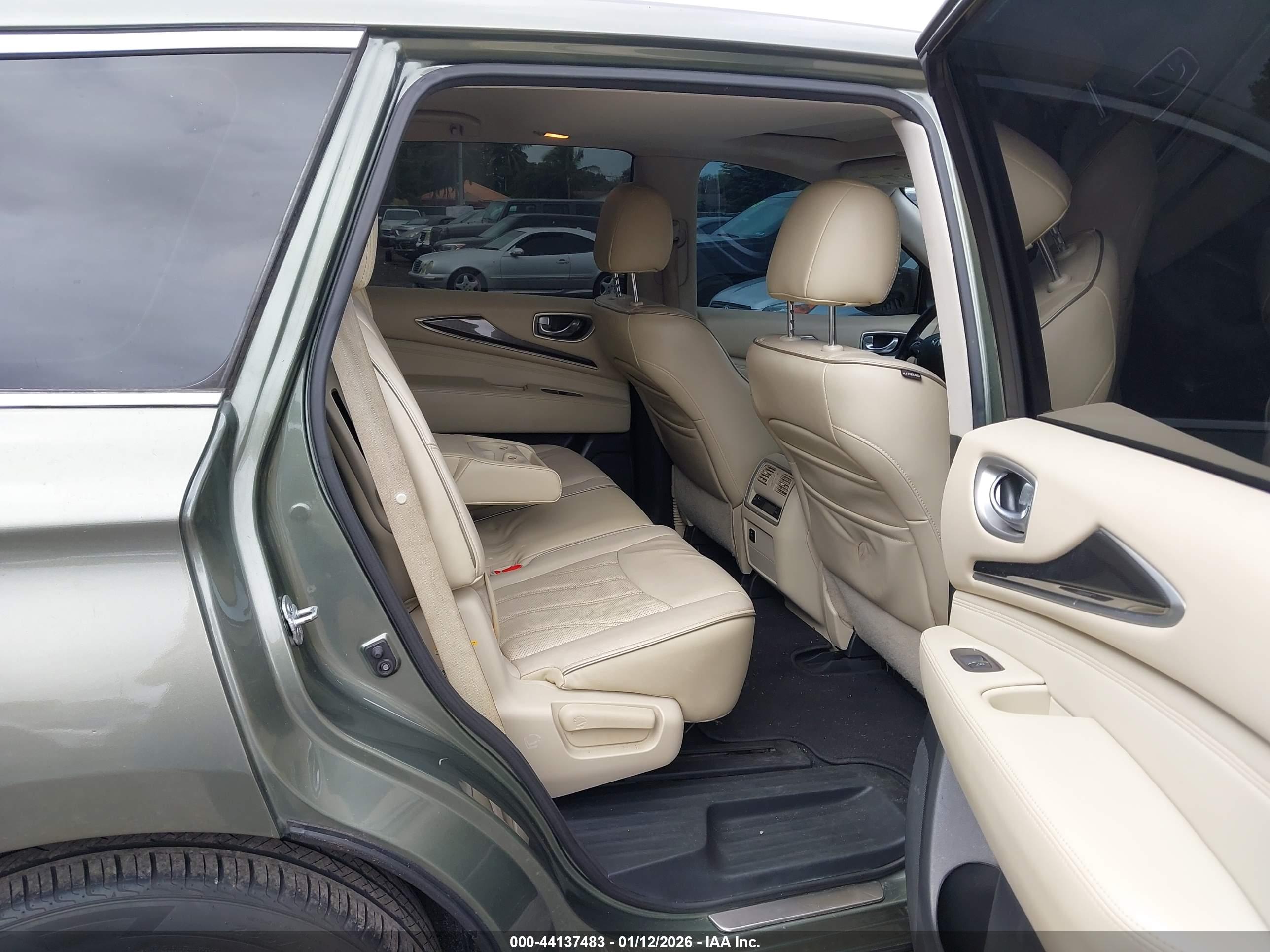INFINITI QX60 image 8
