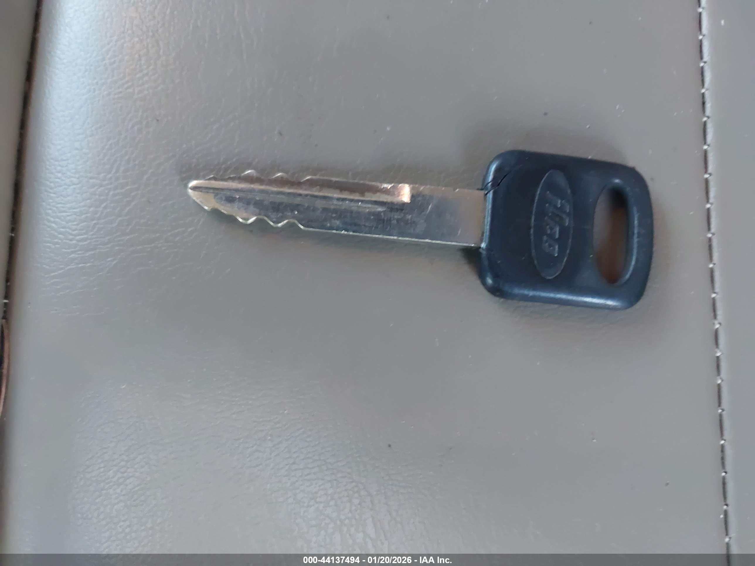 FORD F-250 image 11