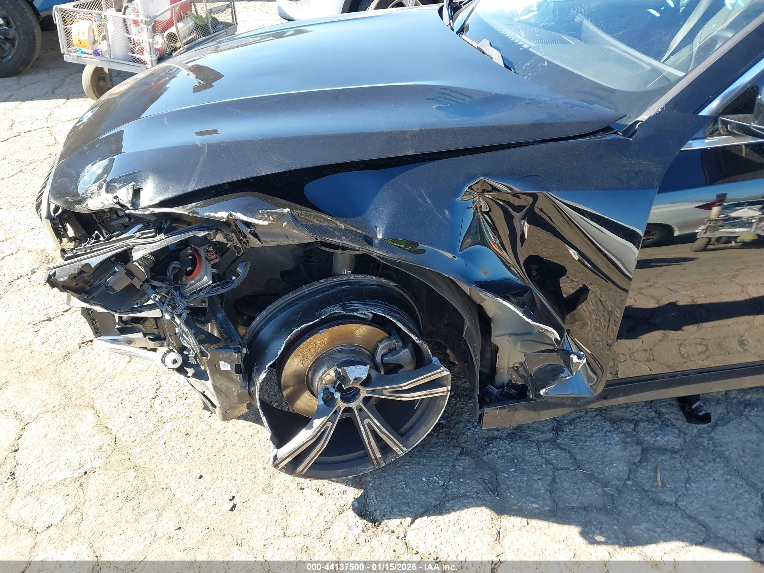 BMW 330I image 6