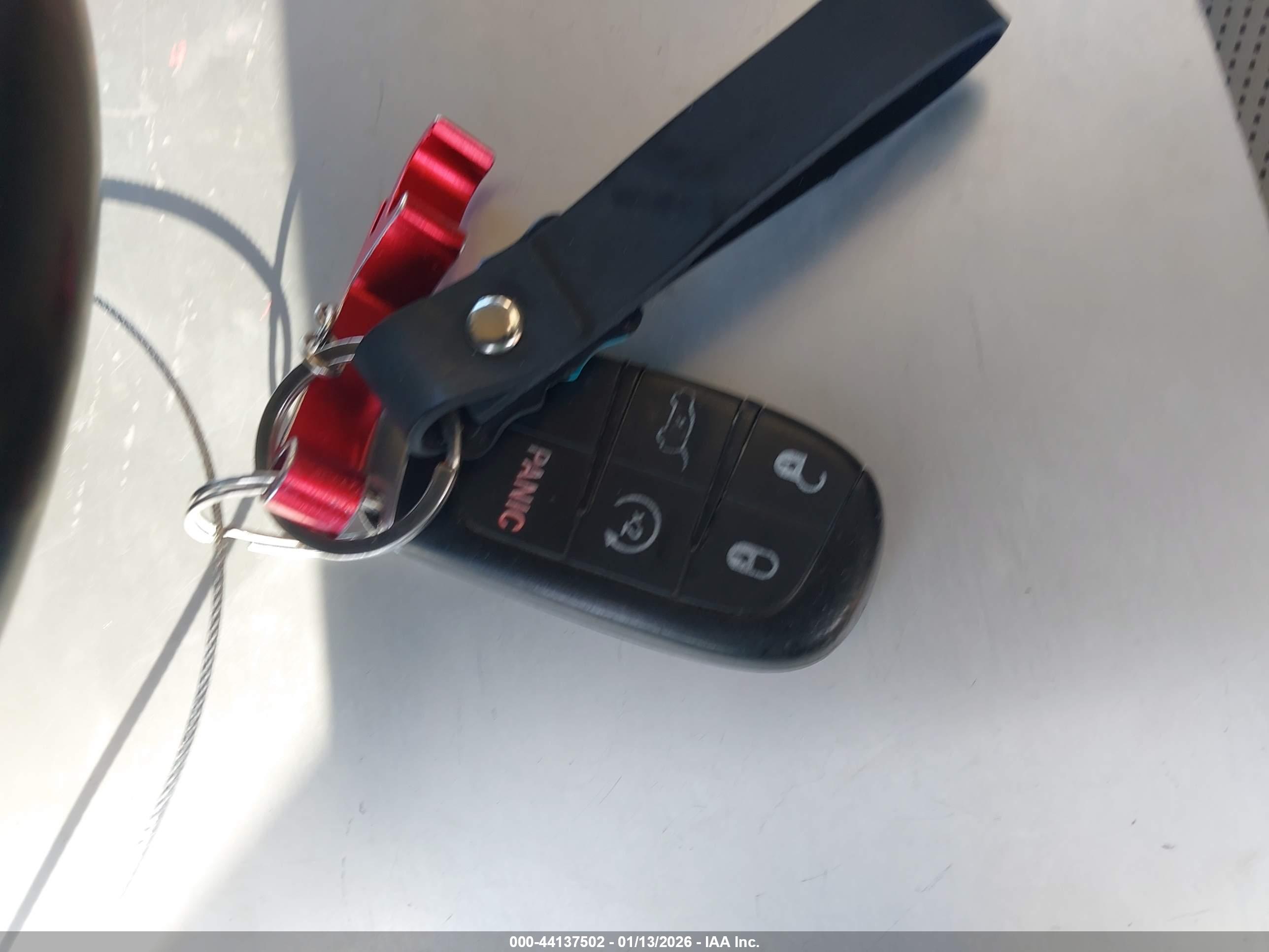 JEEP GRAND image 11