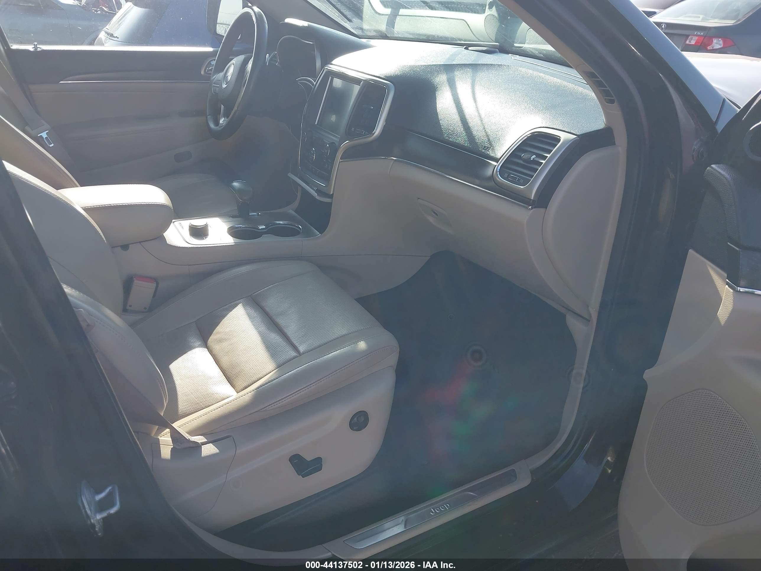 JEEP GRAND image 5