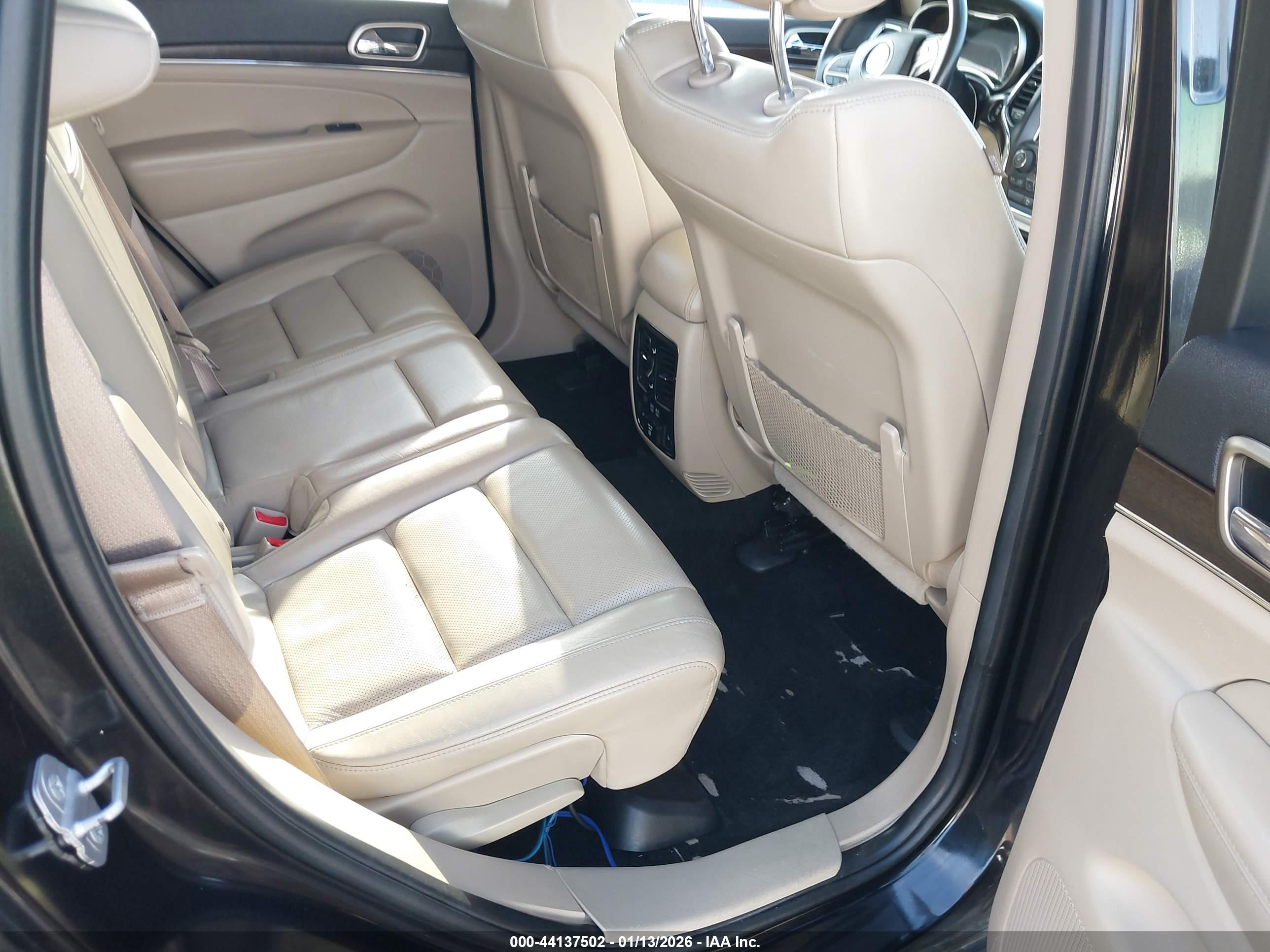 JEEP GRAND image 8