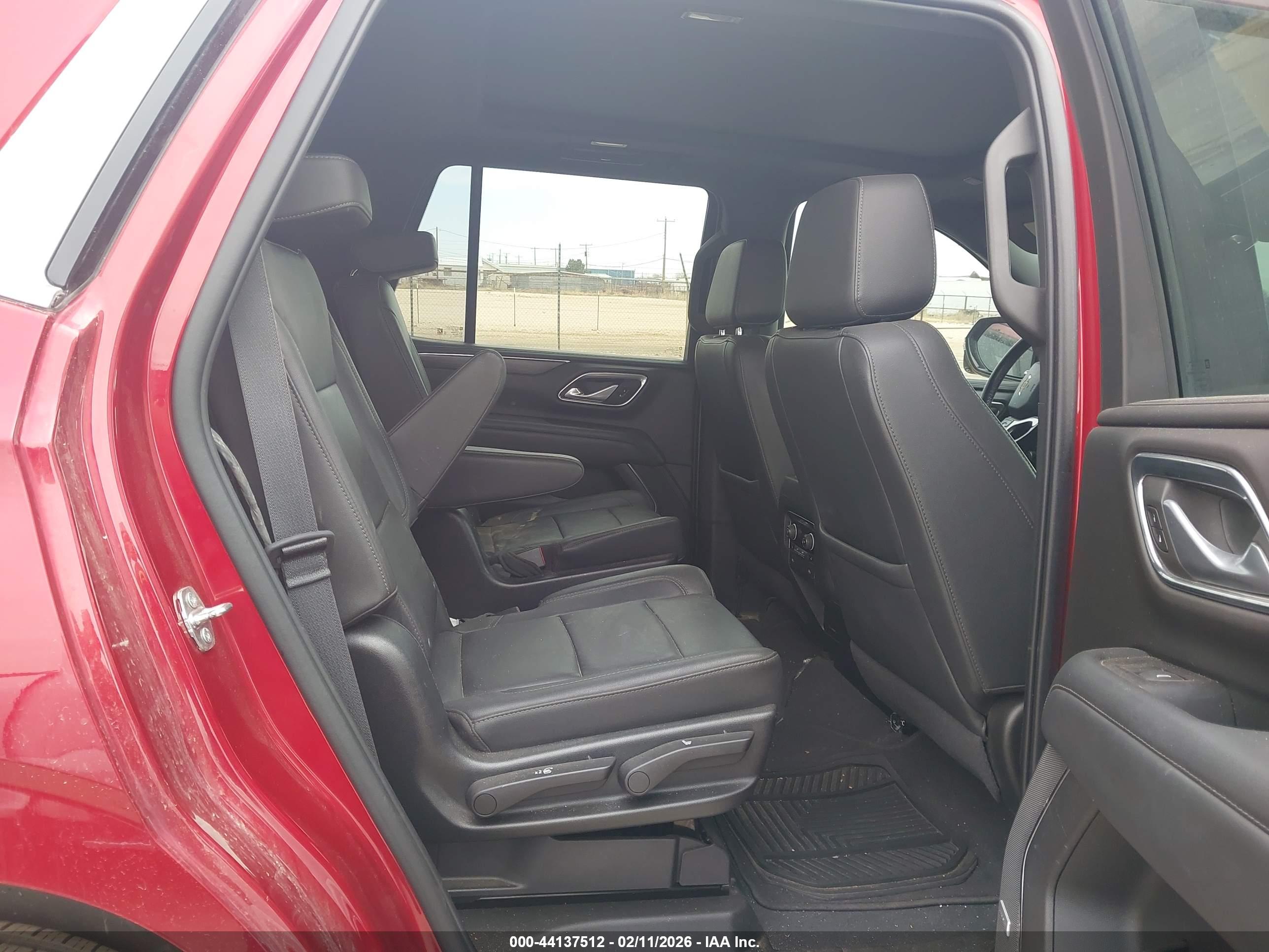 CHEVROLET TAHOE image 8