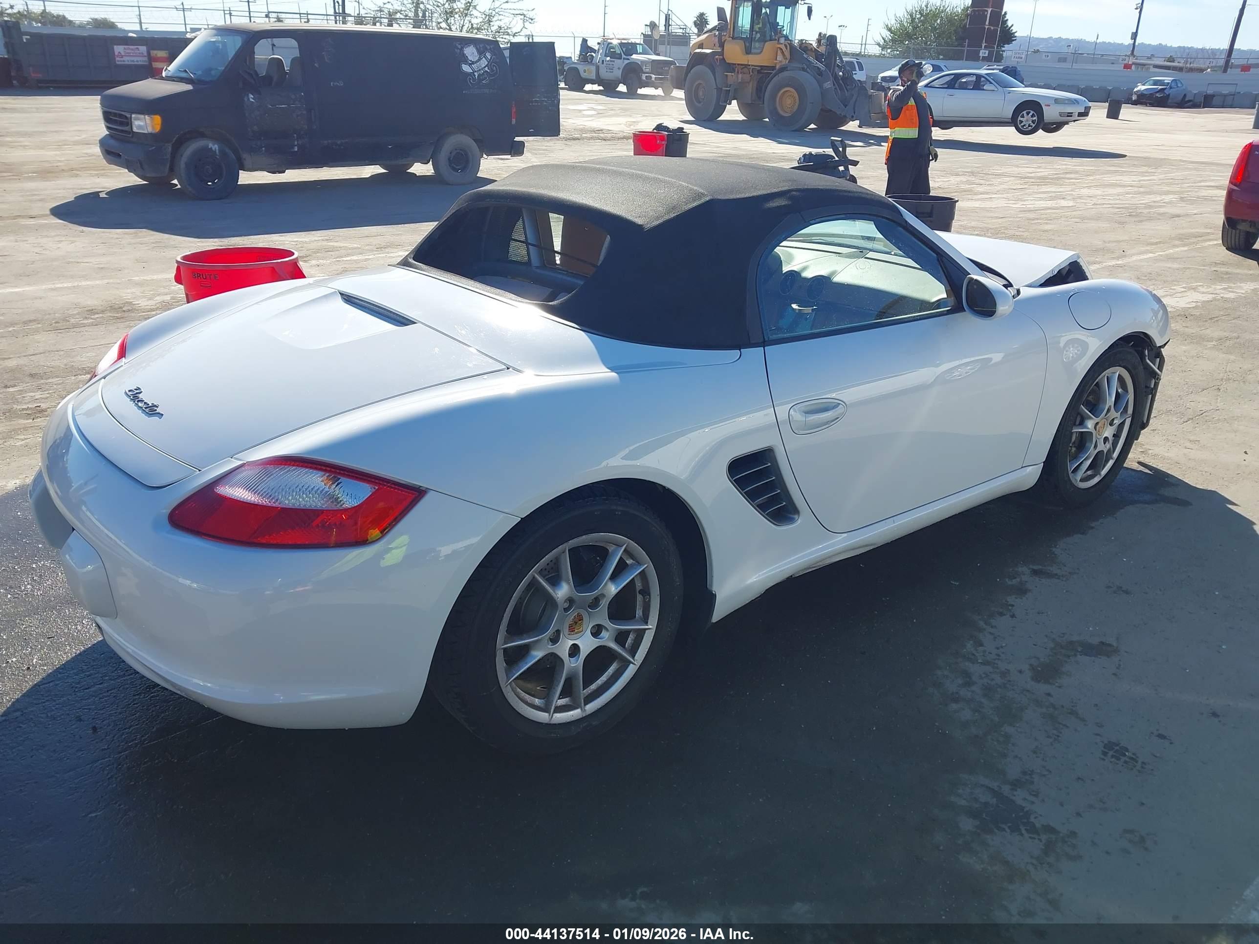 PORSCHE BOXSTER image 4