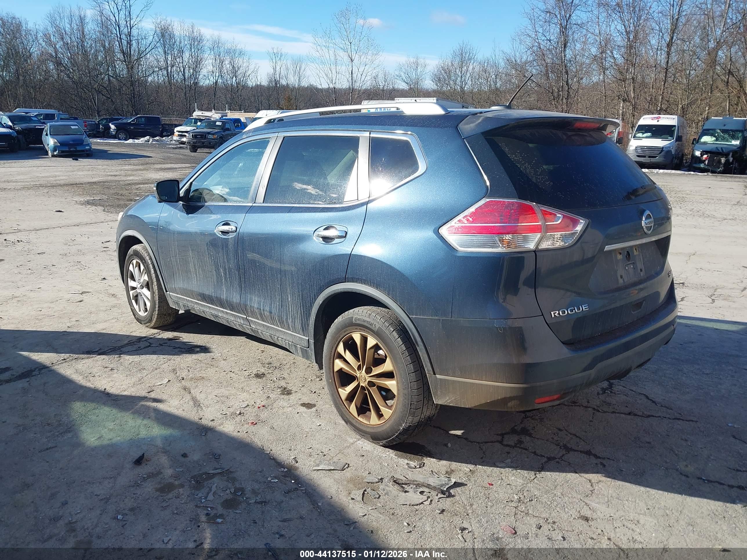 NISSAN ROGUE image 3