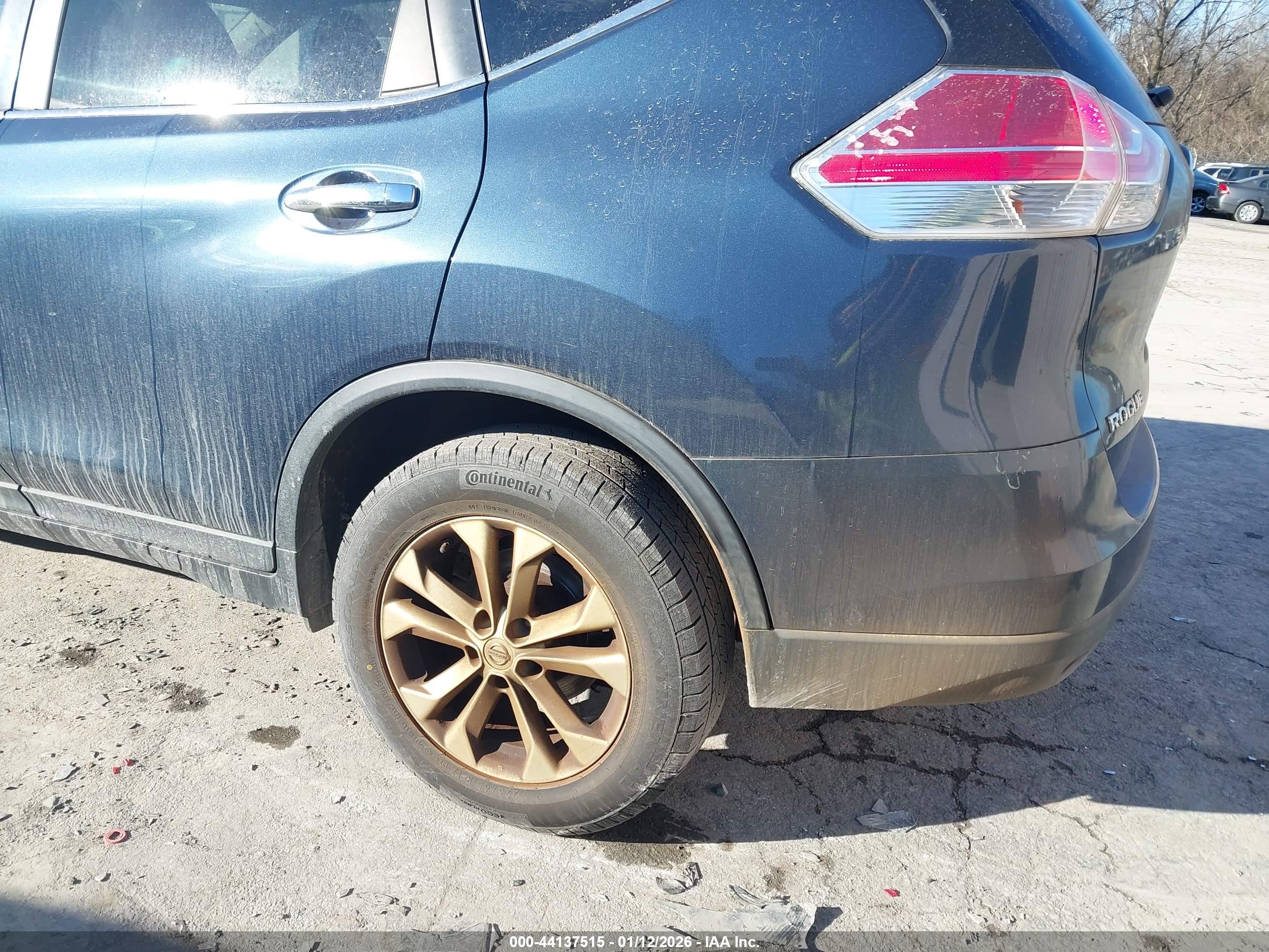 NISSAN ROGUE image 6