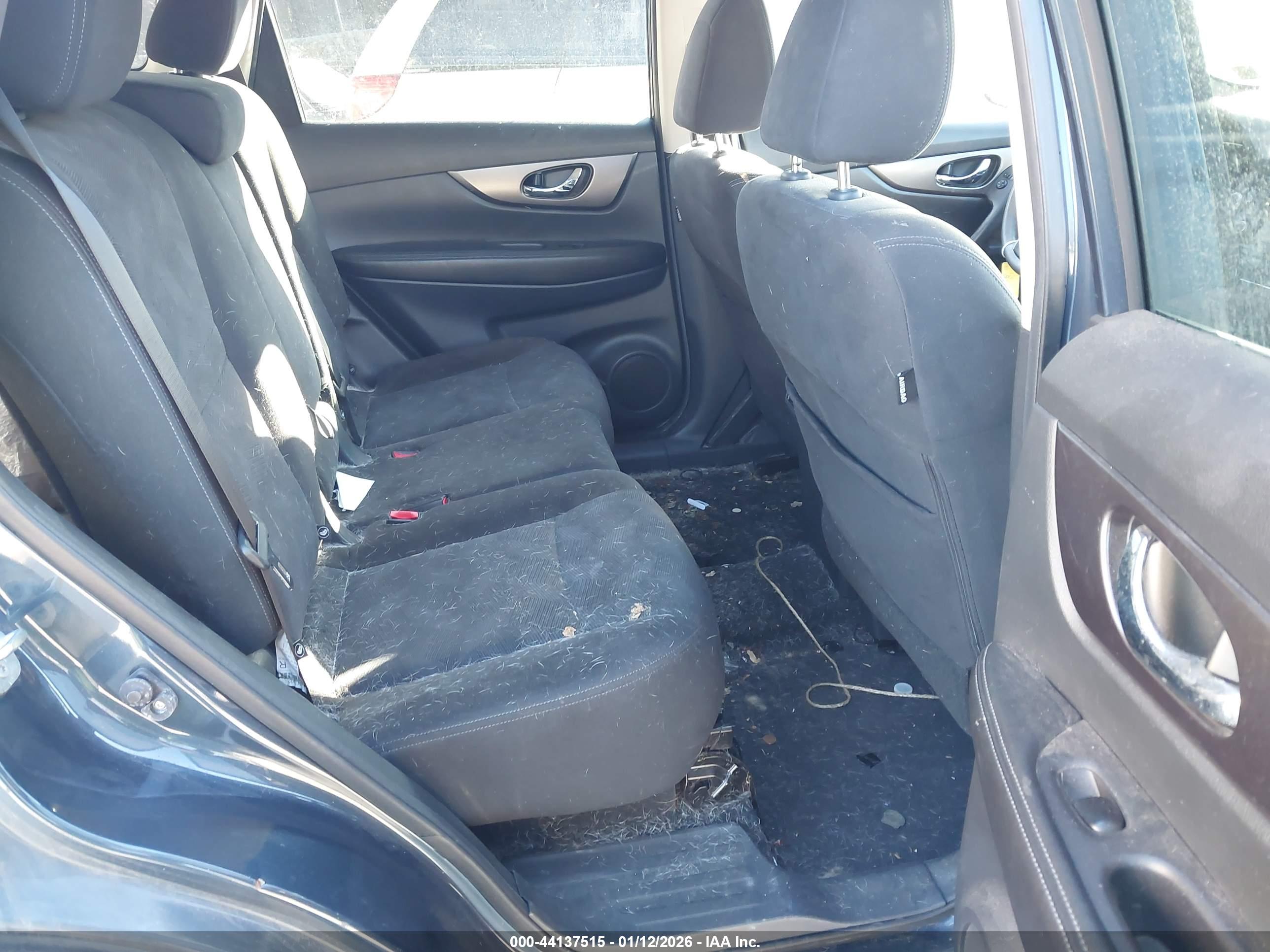 NISSAN ROGUE image 8