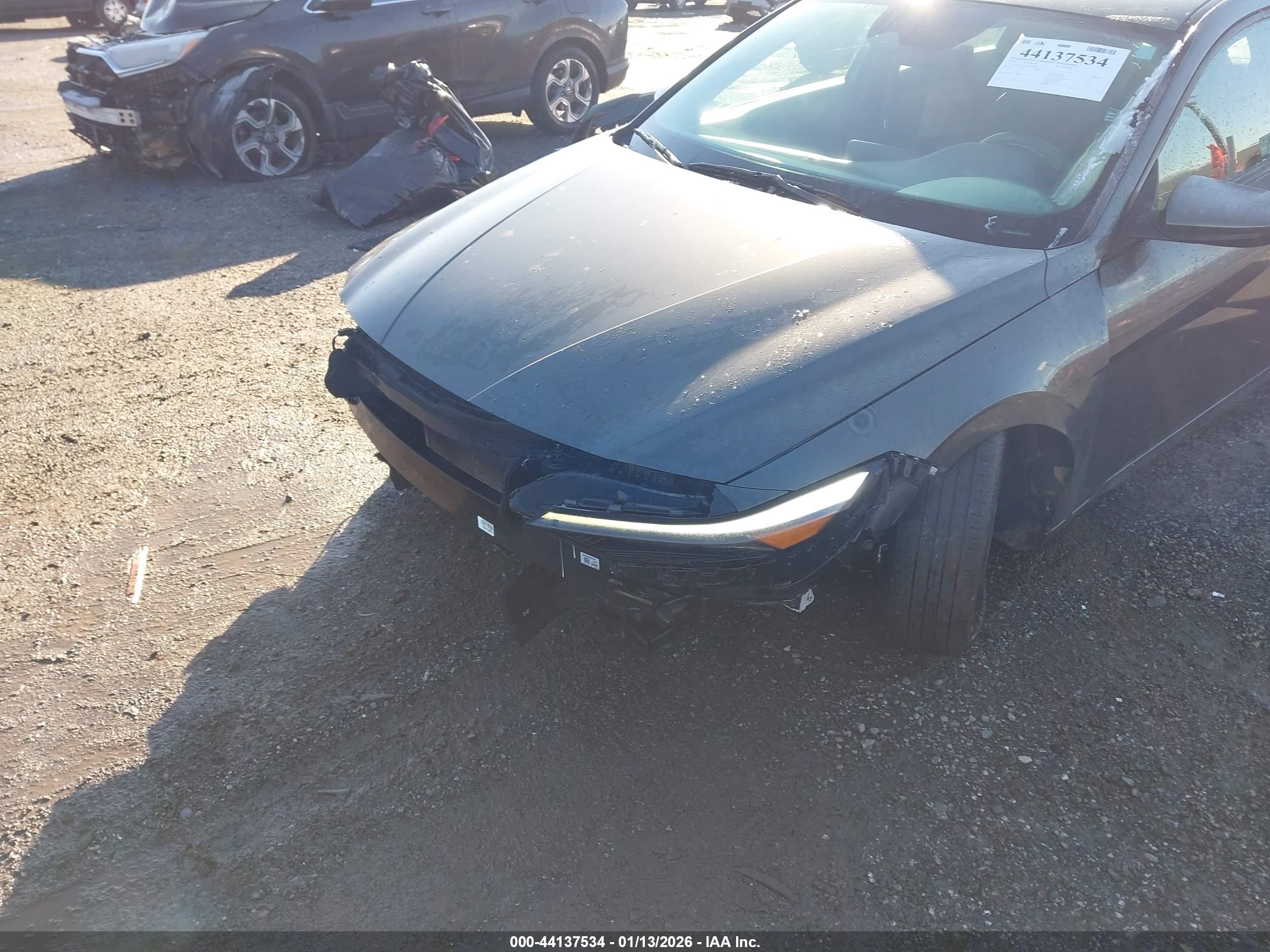 HYUNDAI ELANTRA image 6