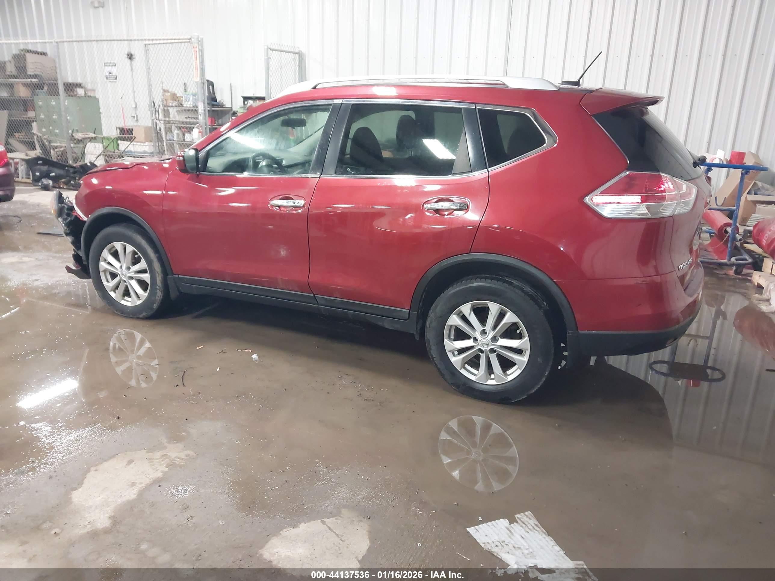 NISSAN ROGUE image 3