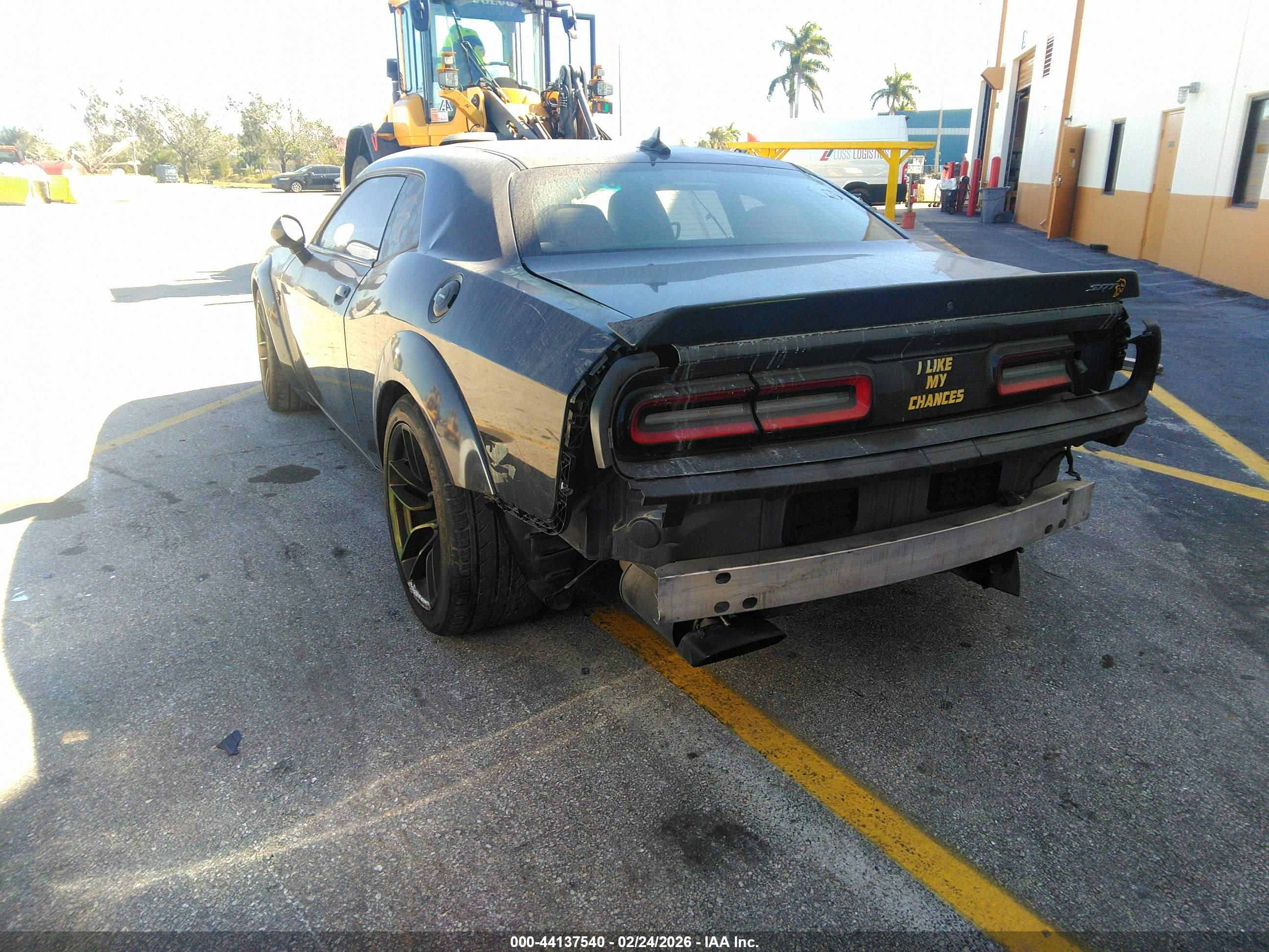 DODGE CHALLENGER image 3