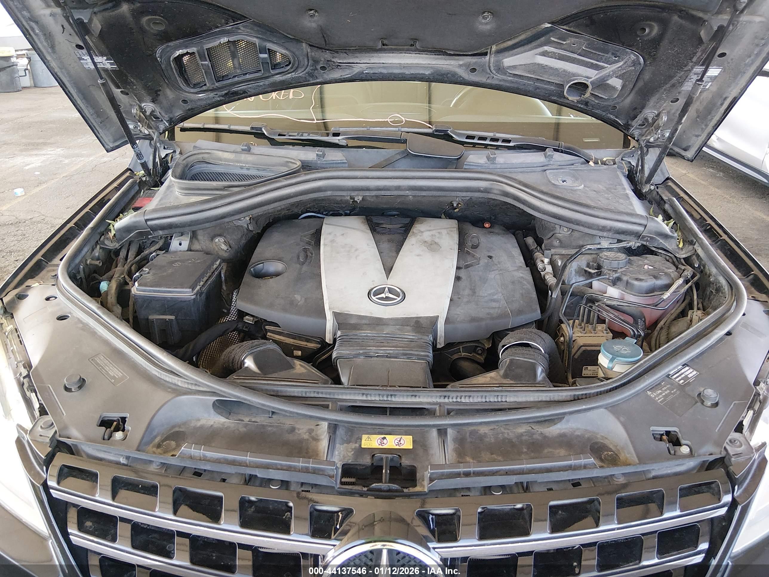 MERCEDES-BENZ ML image 10
