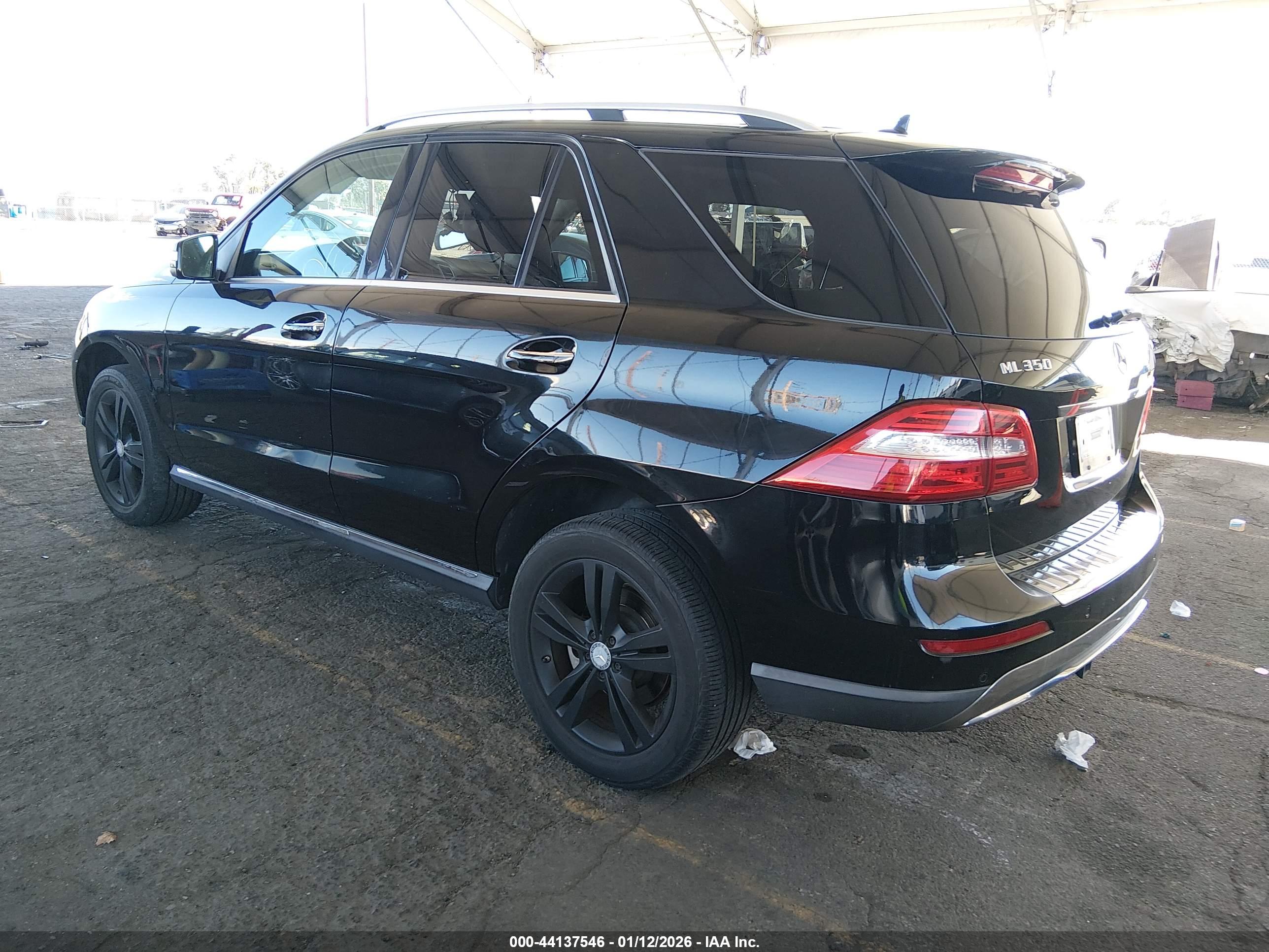 MERCEDES-BENZ ML image 3