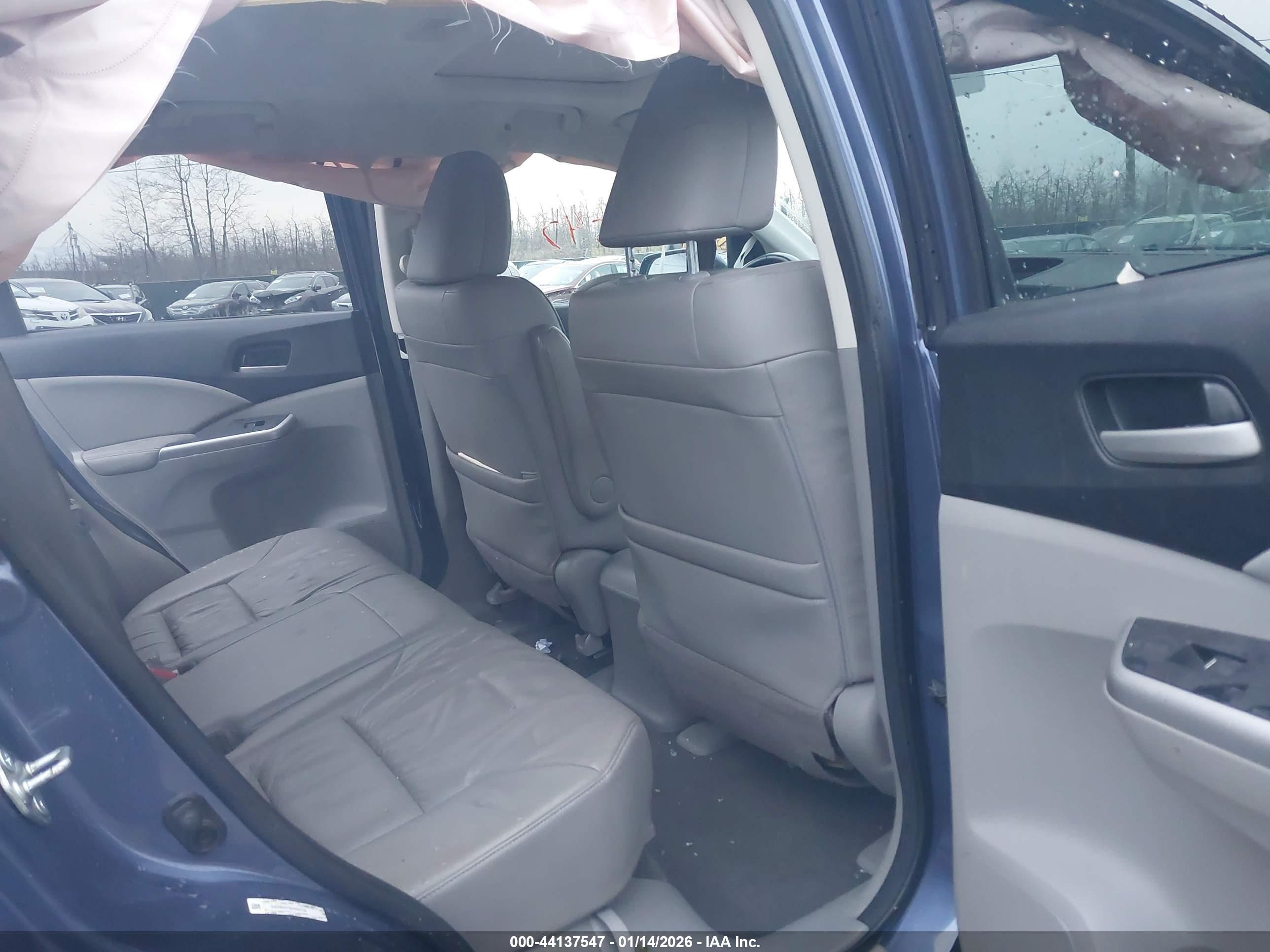 HONDA CR-V image 8
