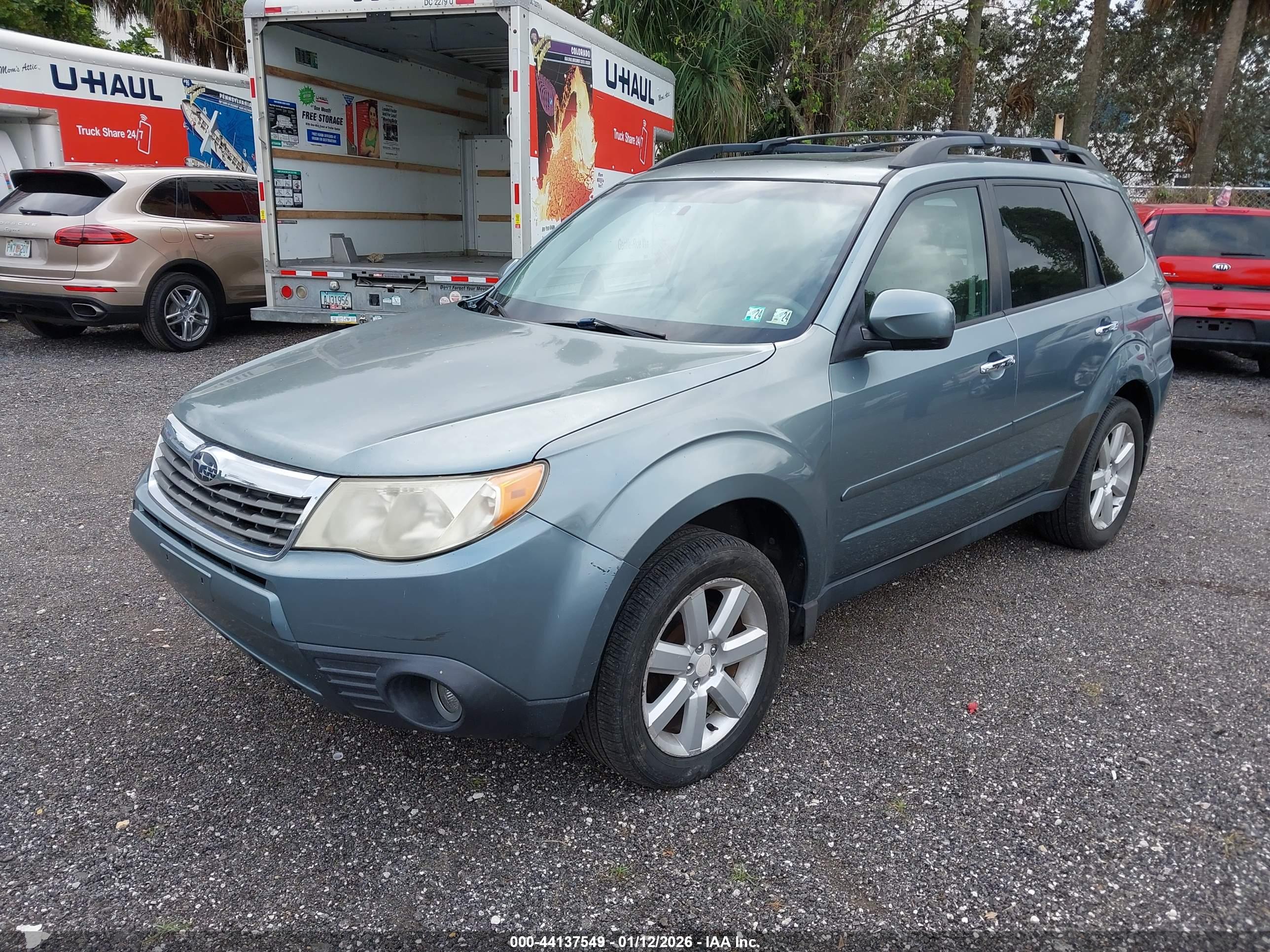 SUBARU FORESTER image 2