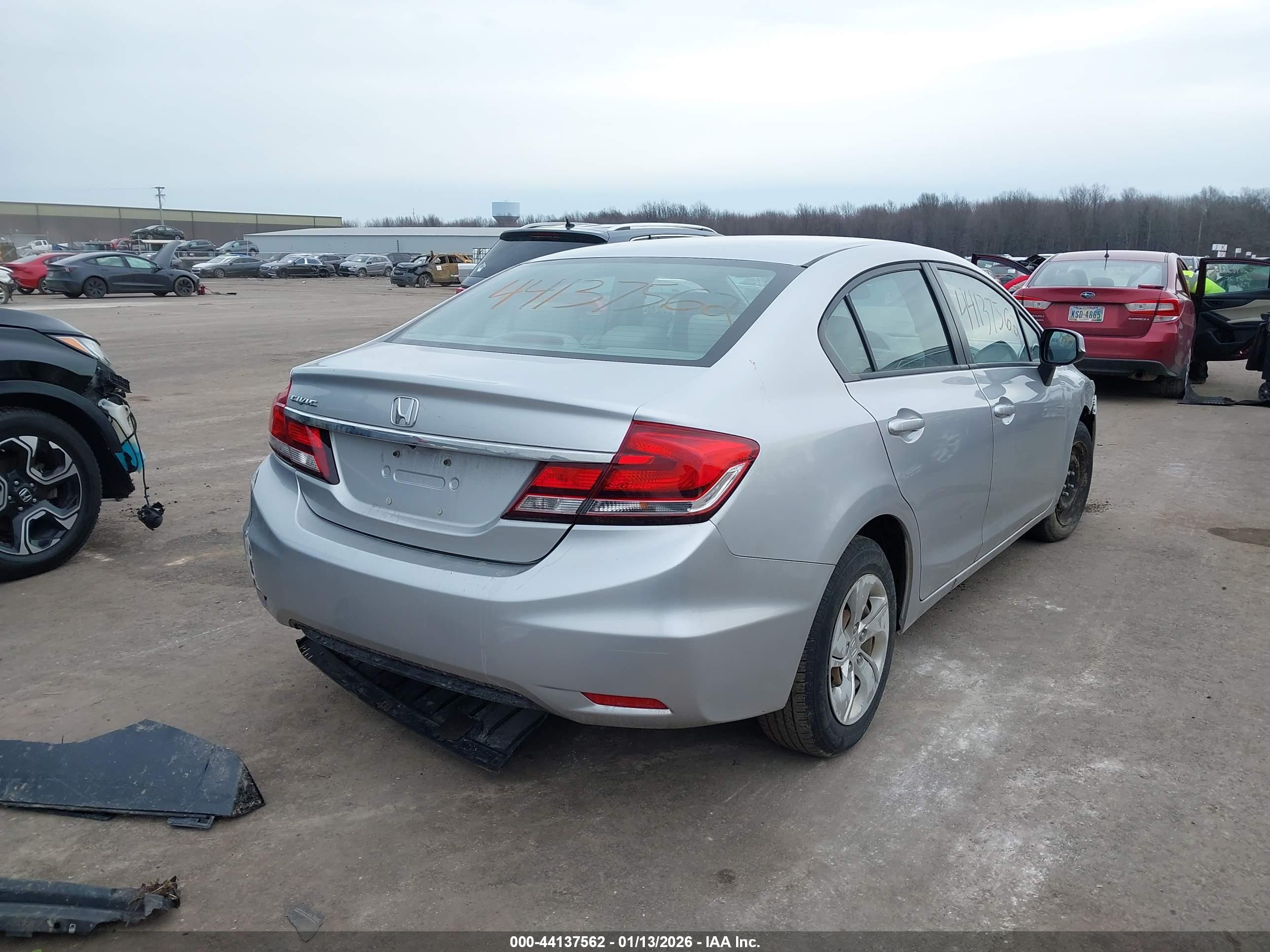 HONDA CIVIC image 4