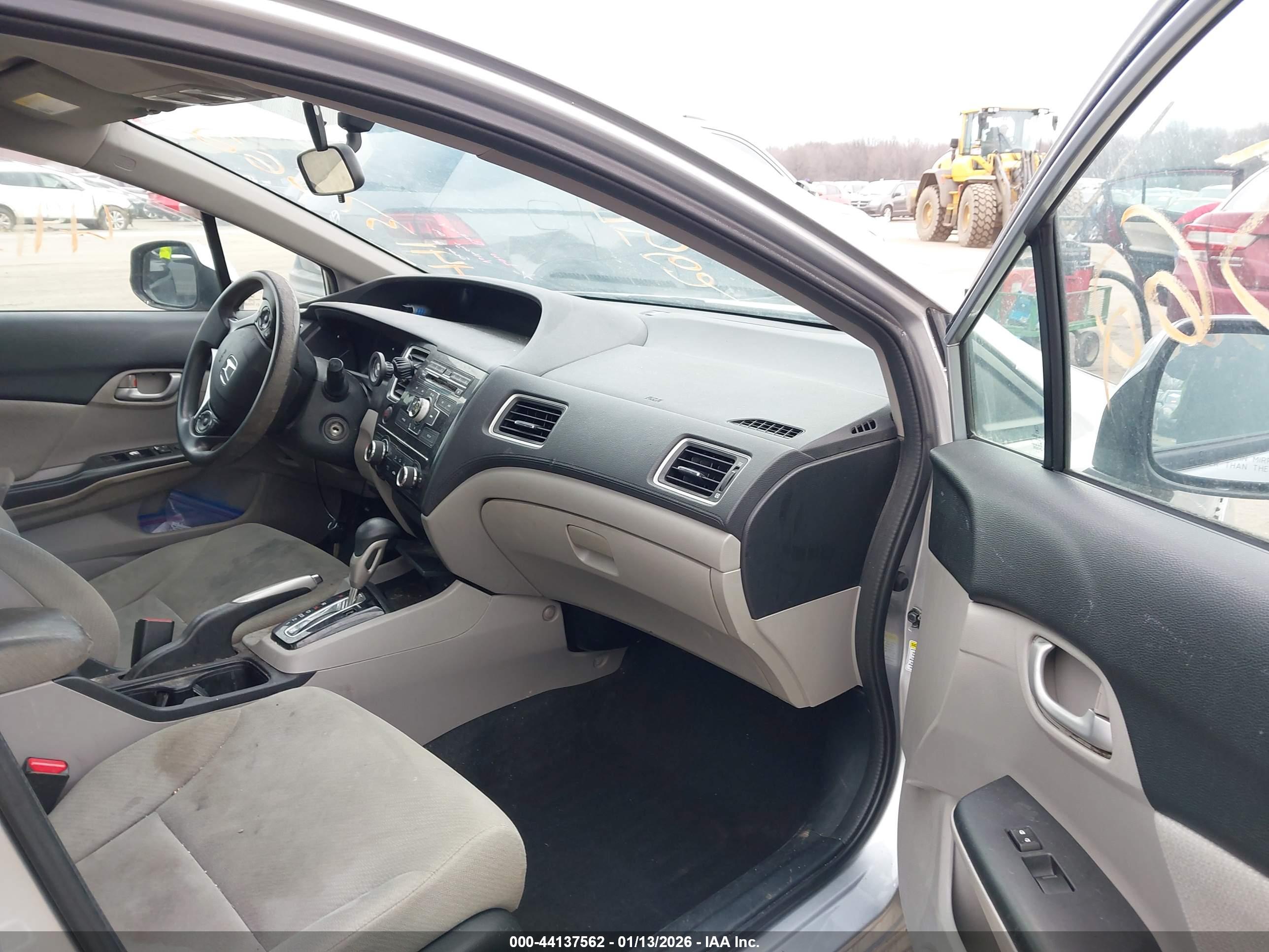 HONDA CIVIC image 5