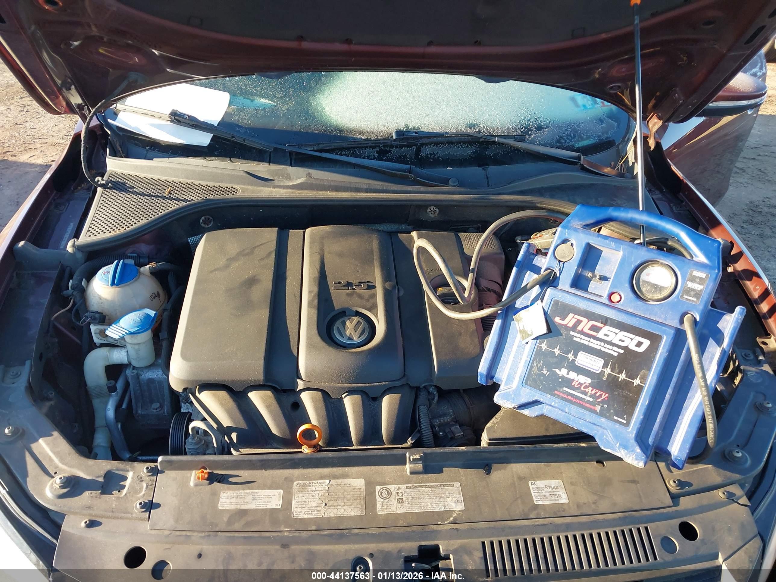 VOLKSWAGEN PASSAT image 10