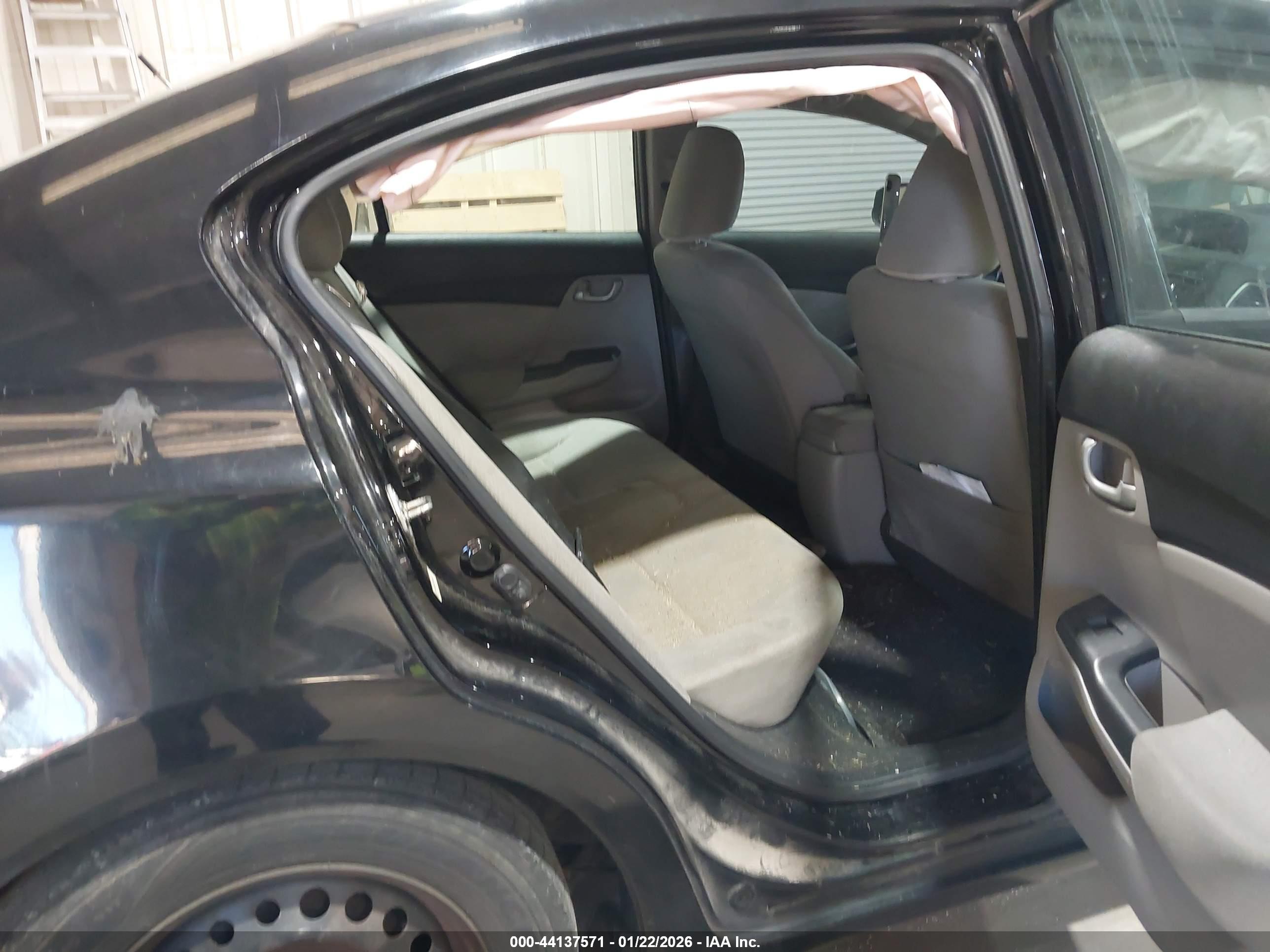 HONDA CIVIC image 8