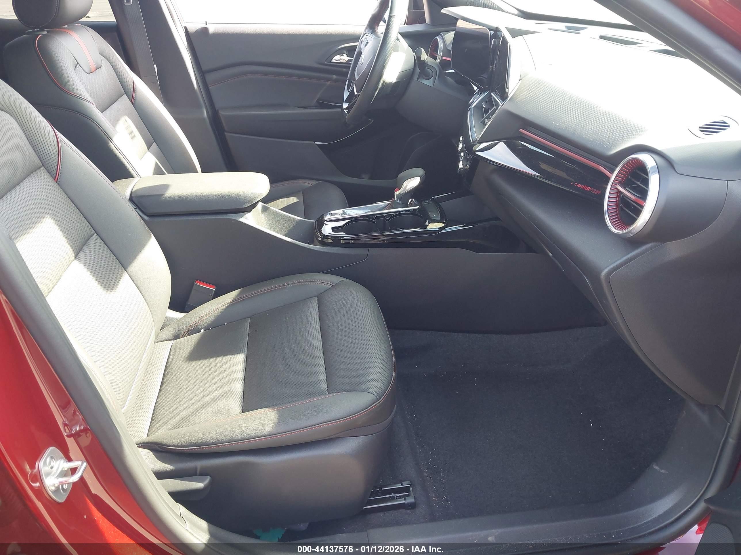 CHEVROLET TRAX image 5