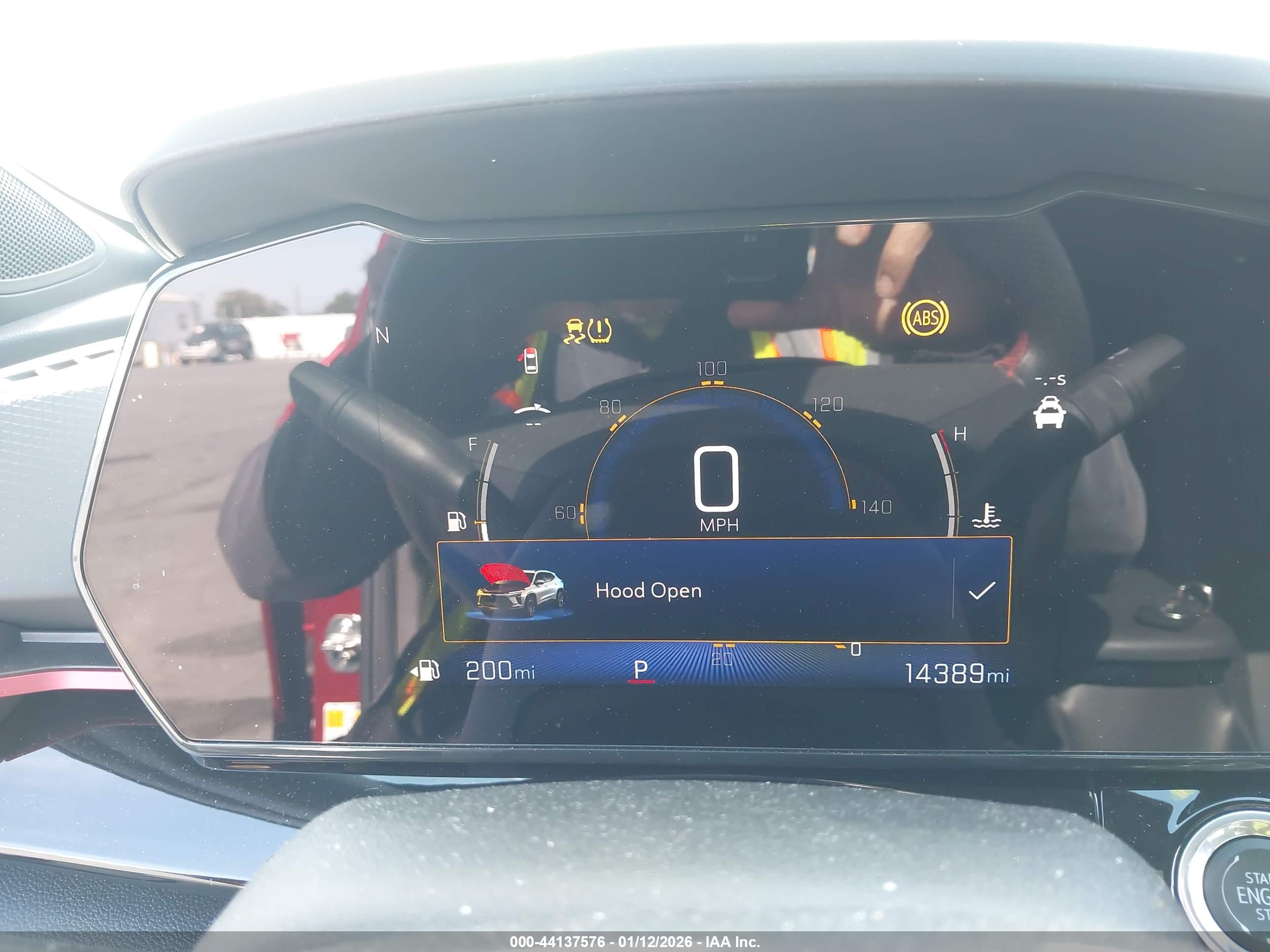 CHEVROLET TRAX image 7