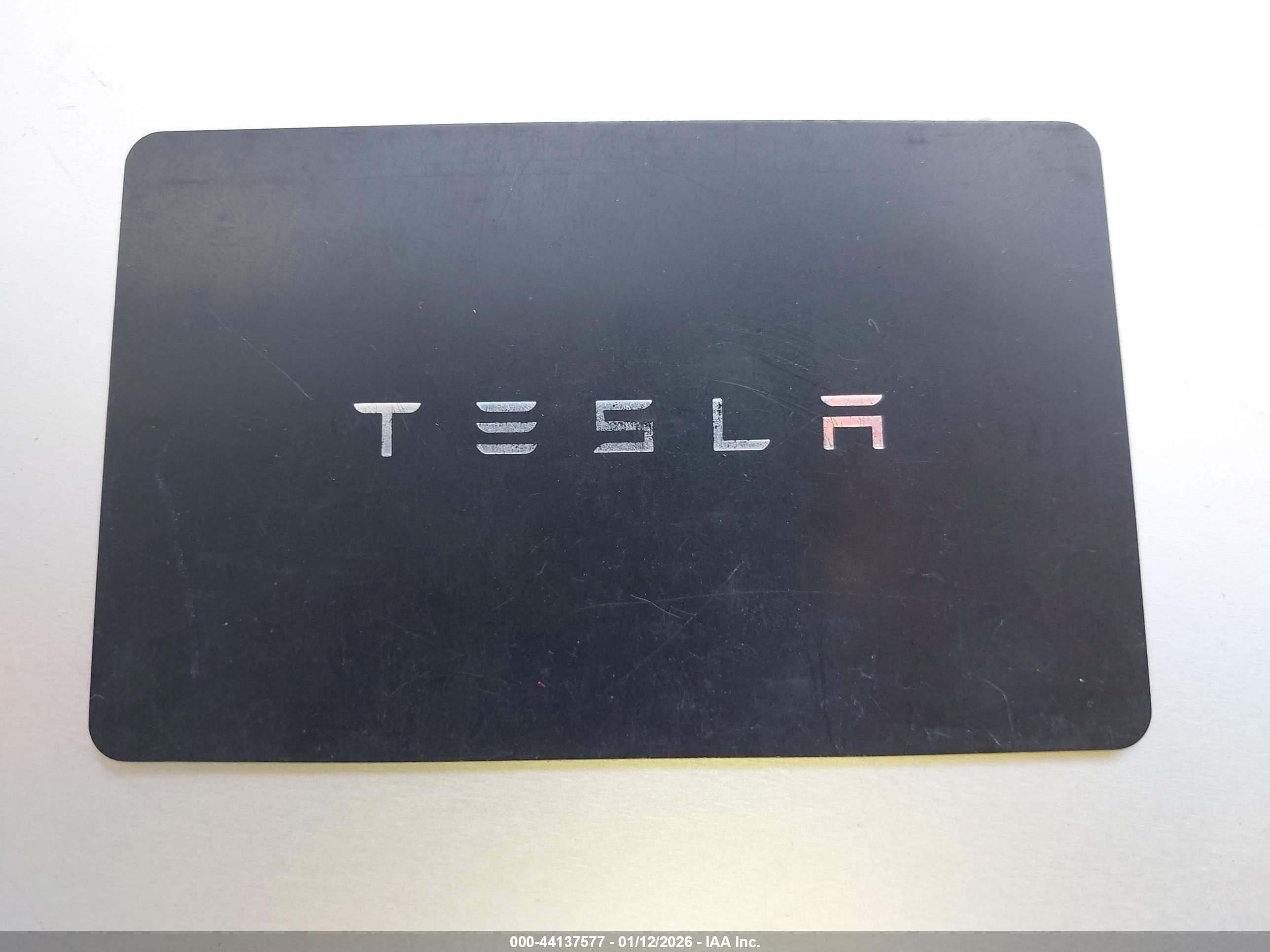 TESLA MODEL image 11