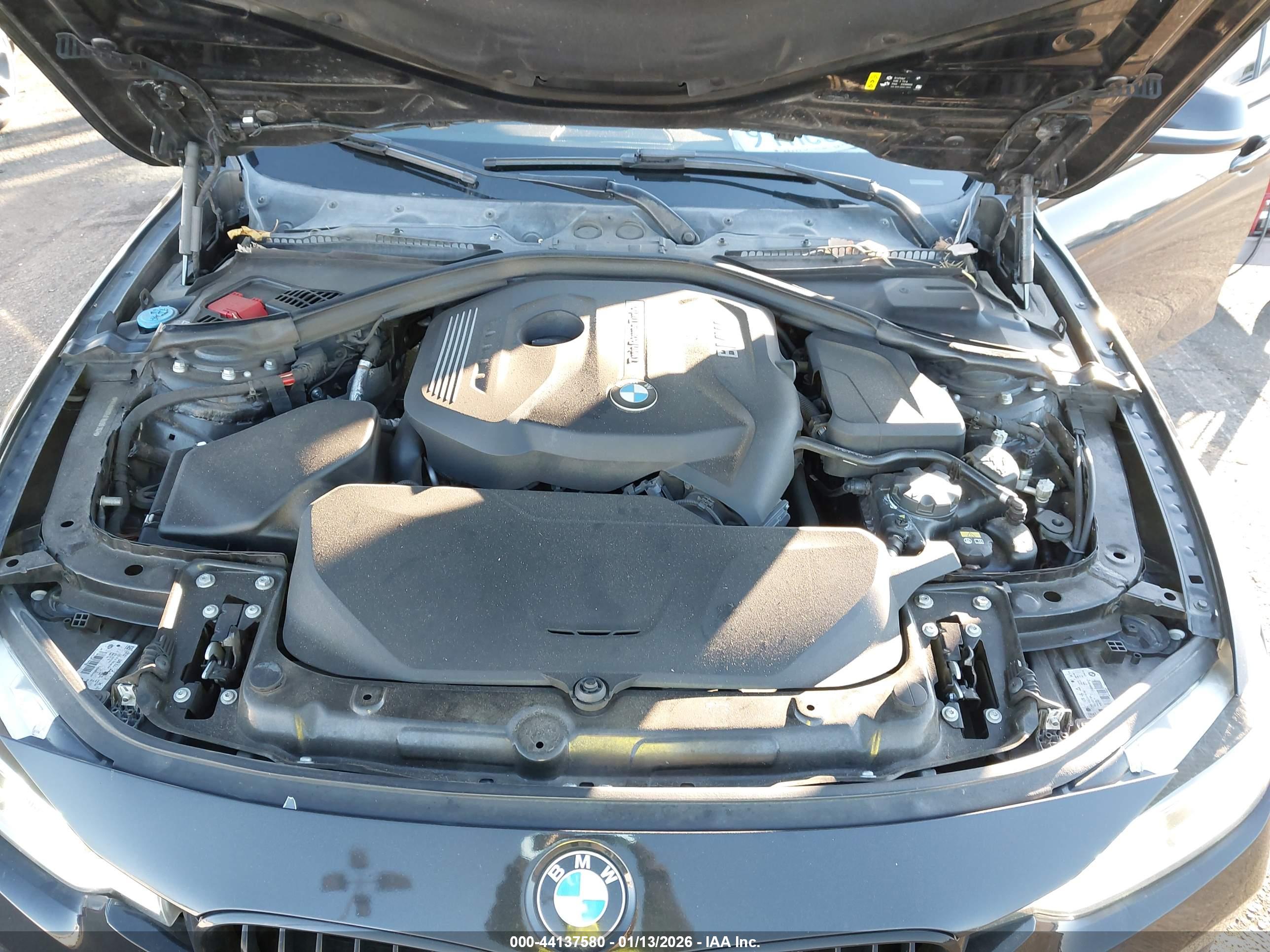 BMW 330I image 10