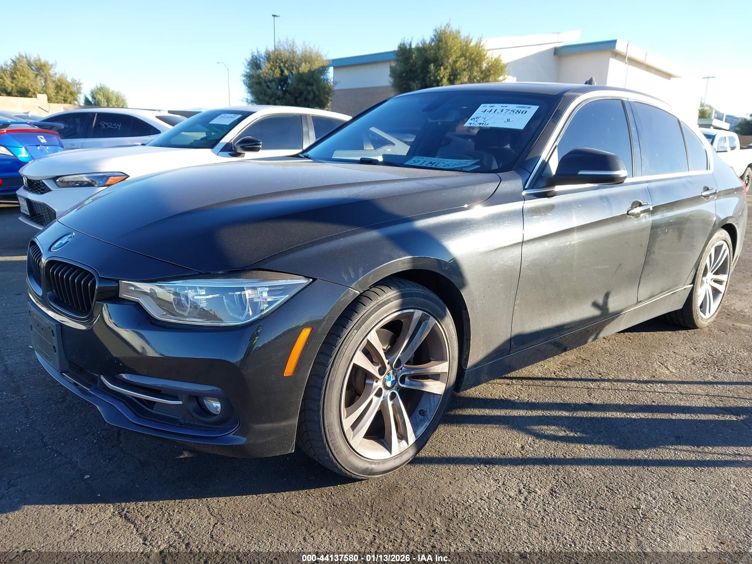 BMW 330I image 2