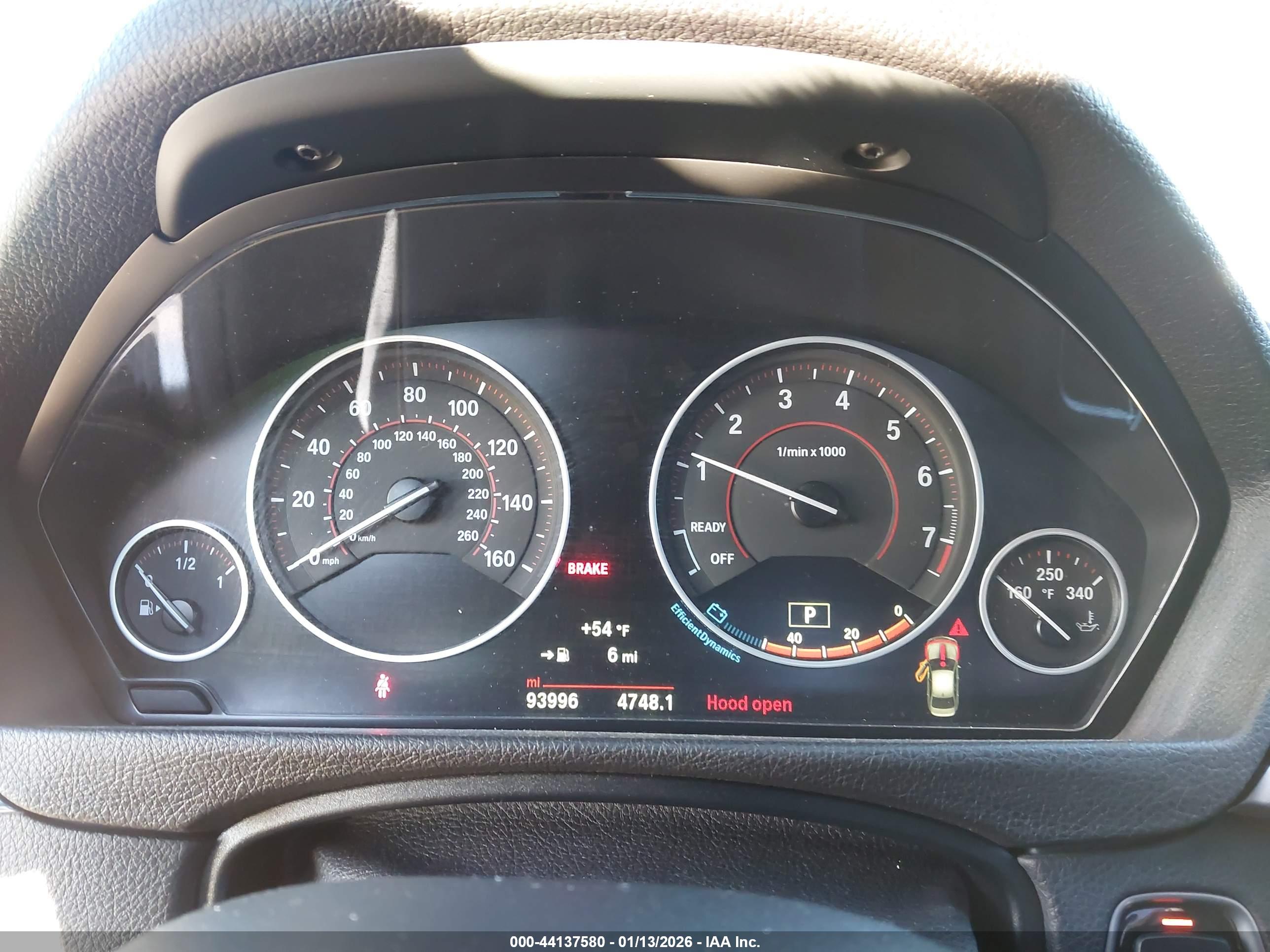 BMW 330I image 7