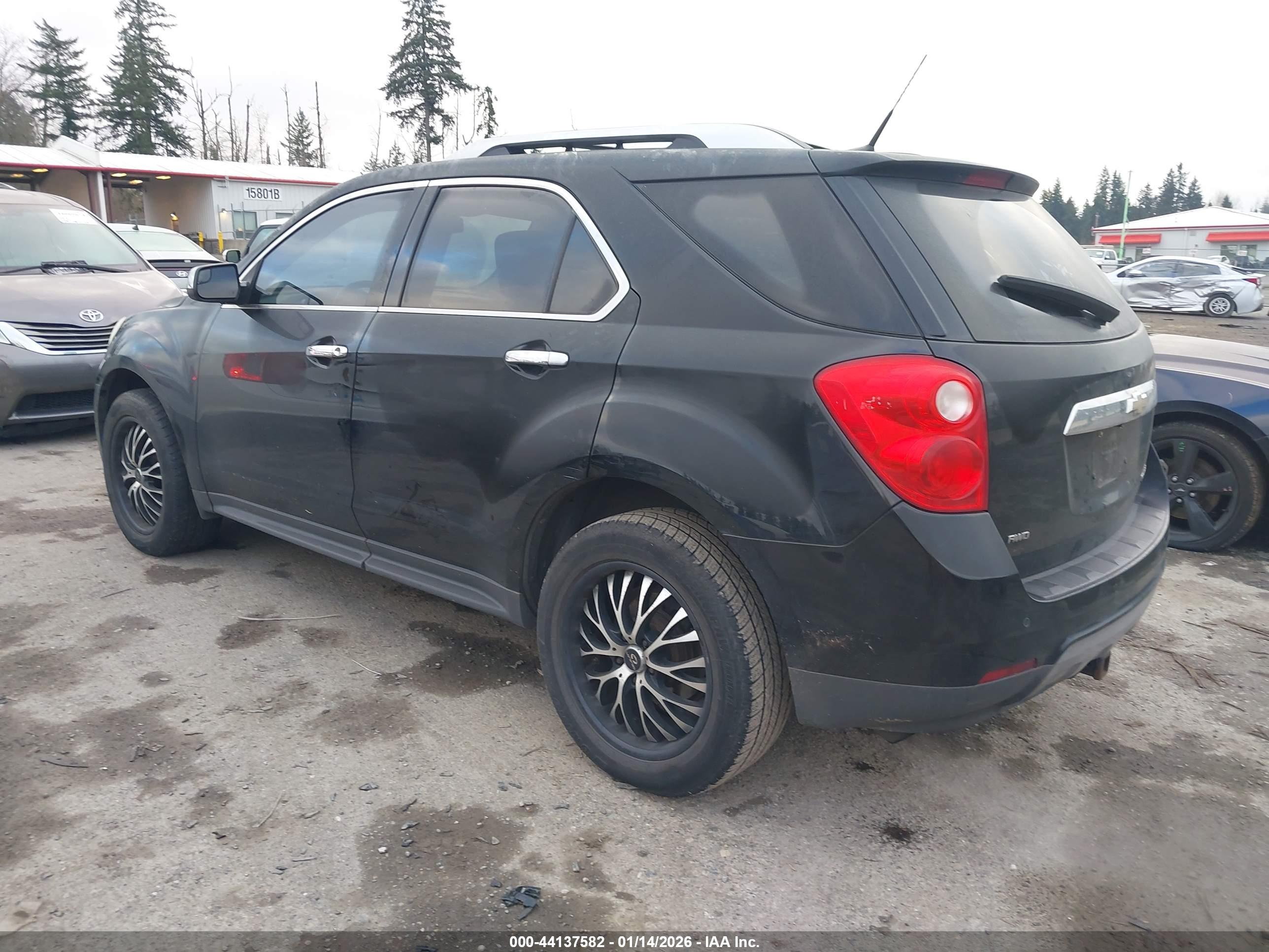 CHEVROLET EQUINOX image 3