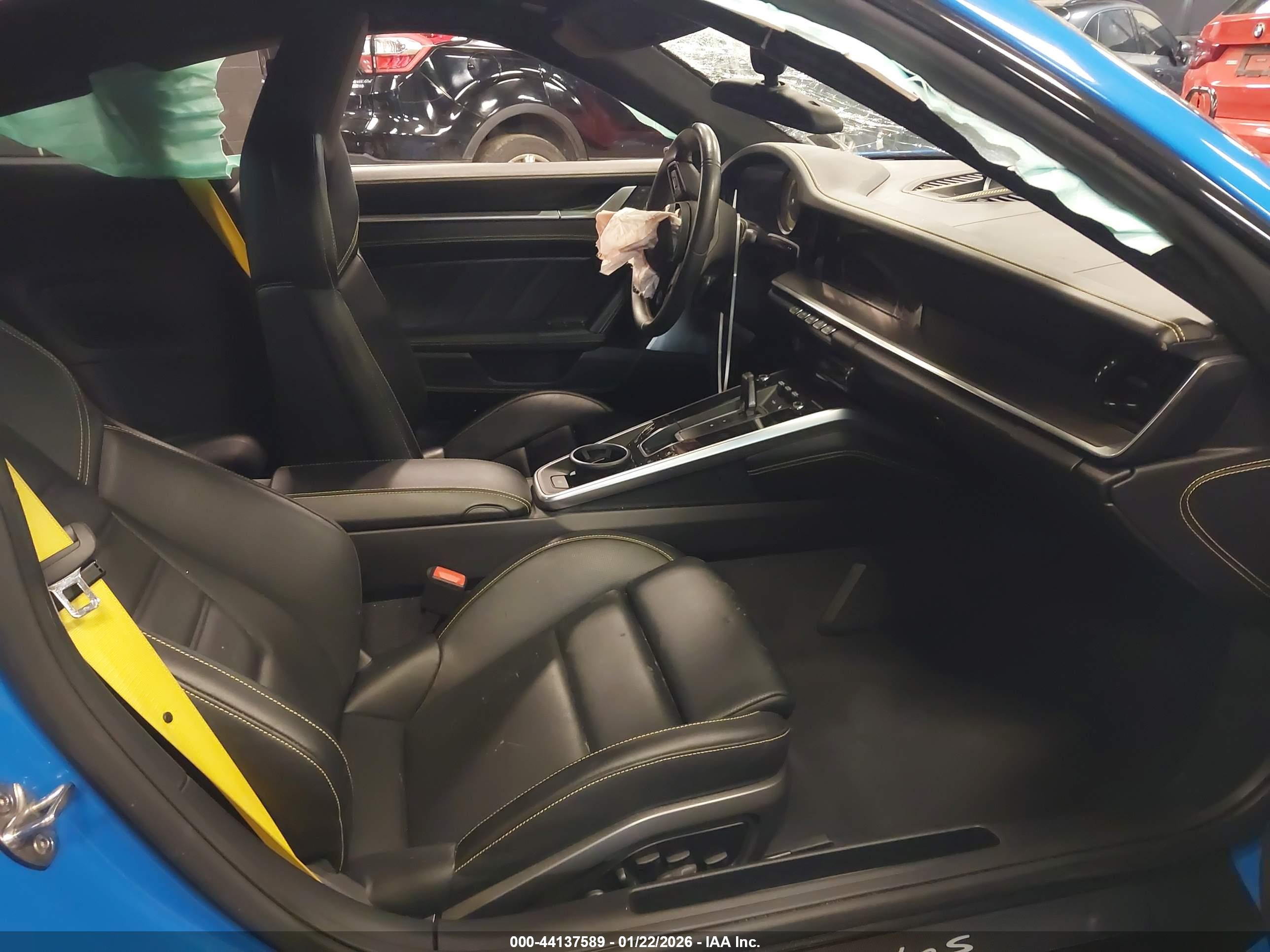PORSCHE 911 image 5