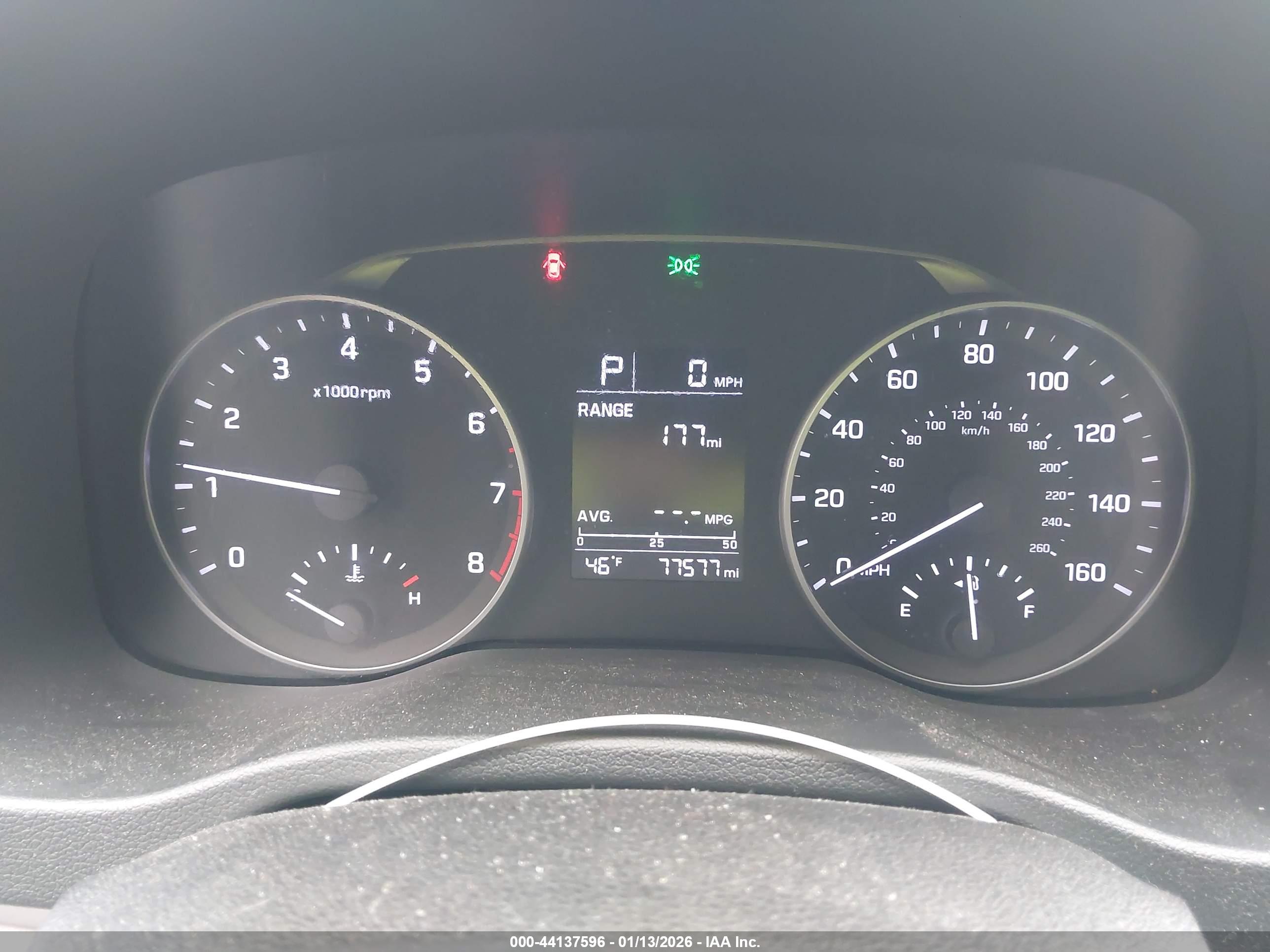 HYUNDAI ELANTRA image 7