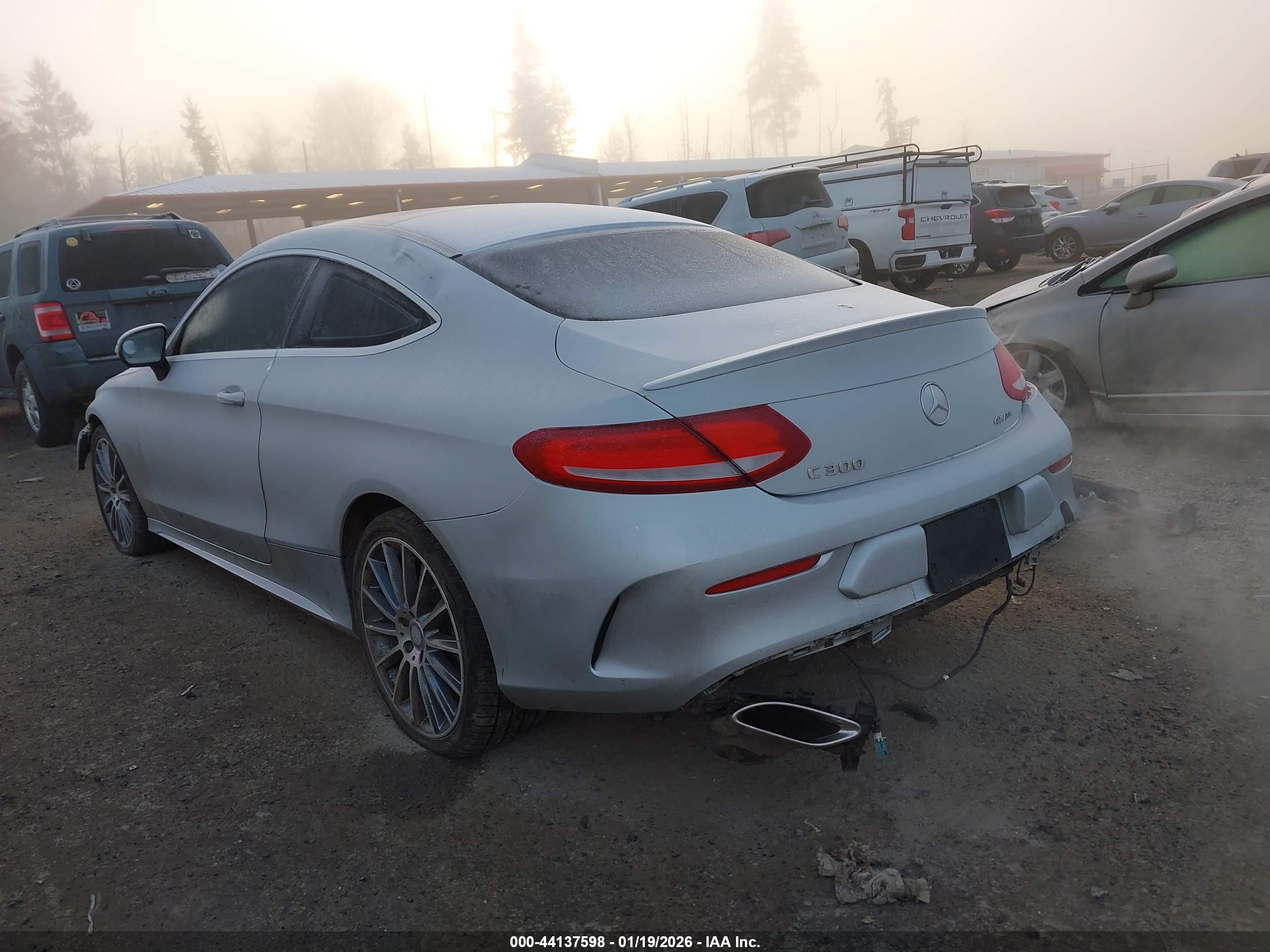 MERCEDES-BENZ C image 3